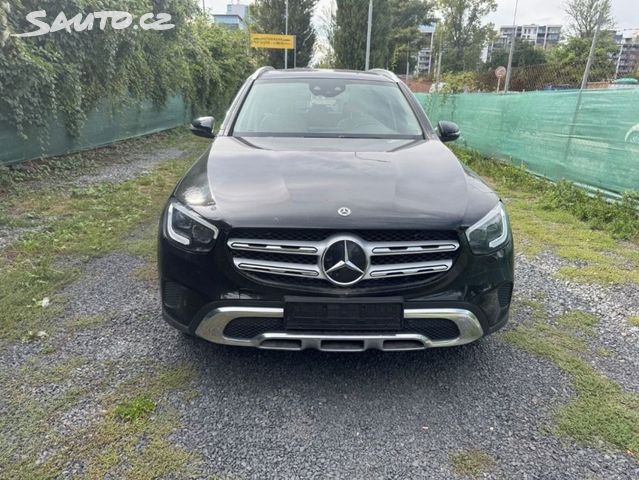 Mercedes GLC
