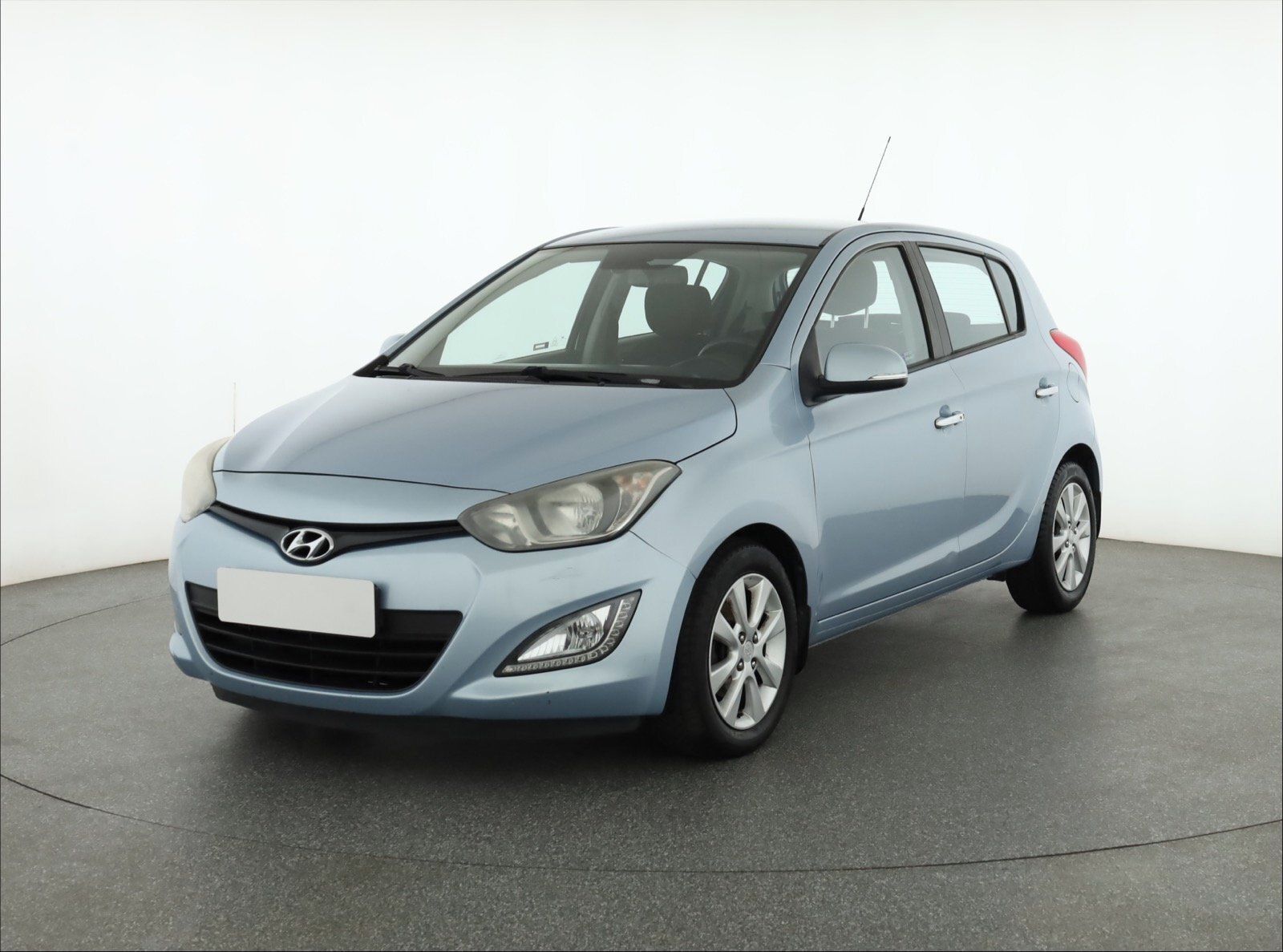 Hyundai i20, 1.2, Serv.kniha - fotka 3
