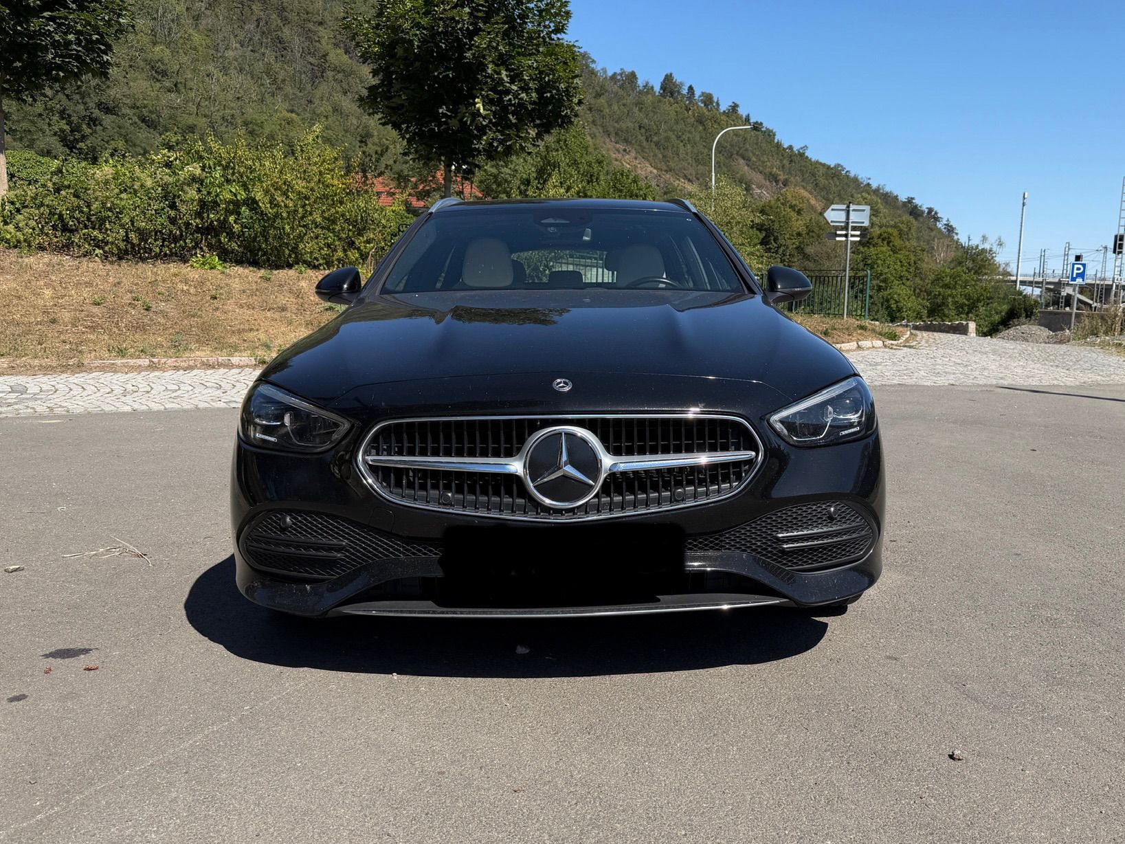 Mercedes-Benz Třídy C, C220d, 4MATIC, ZÁRUKA - fotka 2