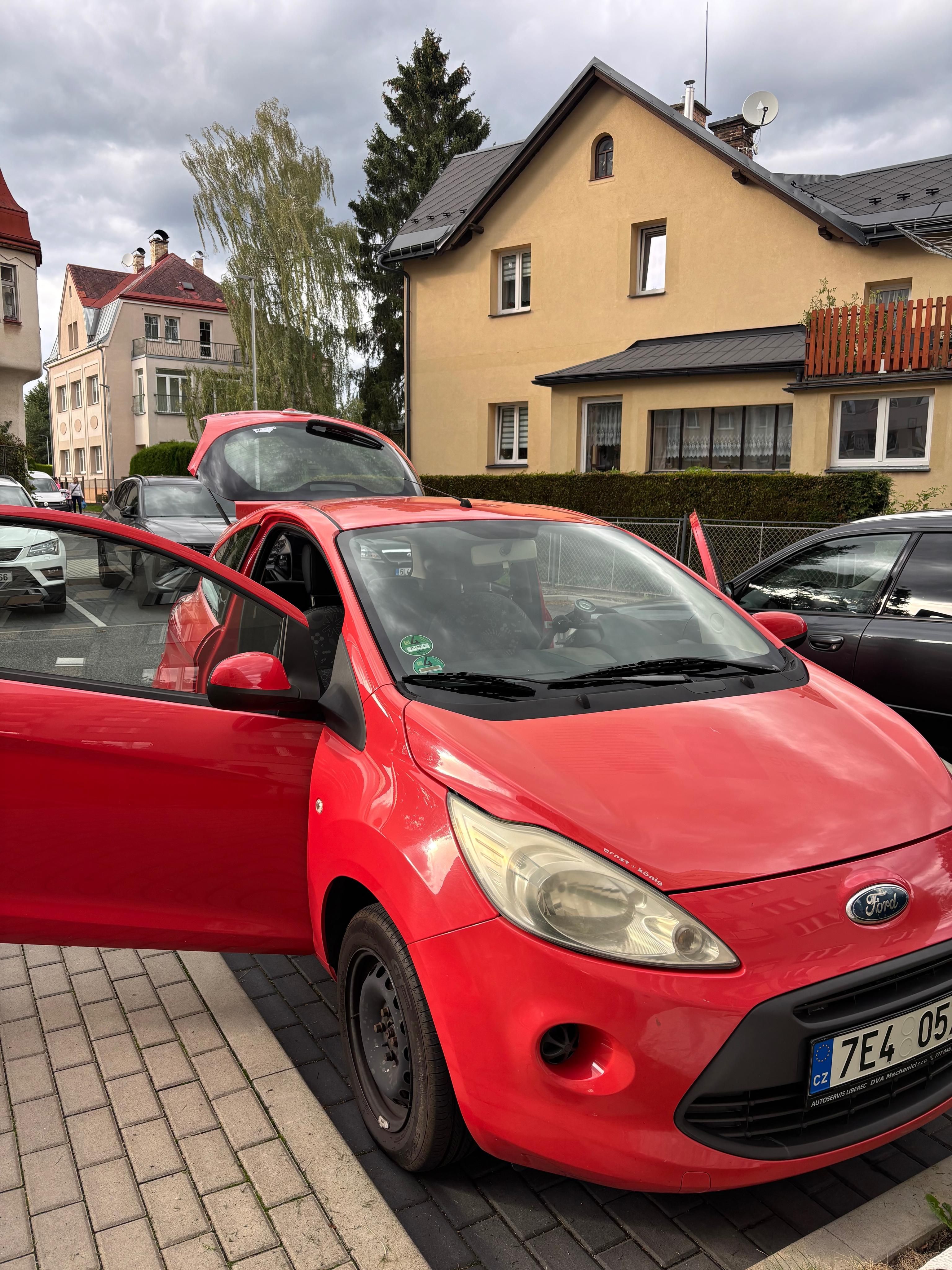 Ford Ka, Ford Ka 1.2, 51 kW, 2009 - fotka 2
