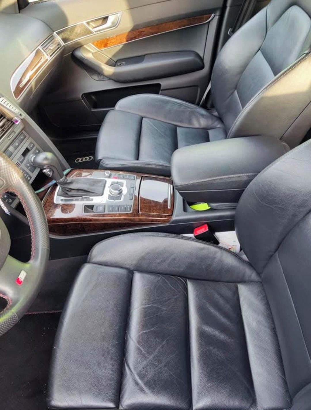 Audi S6, Servisováno