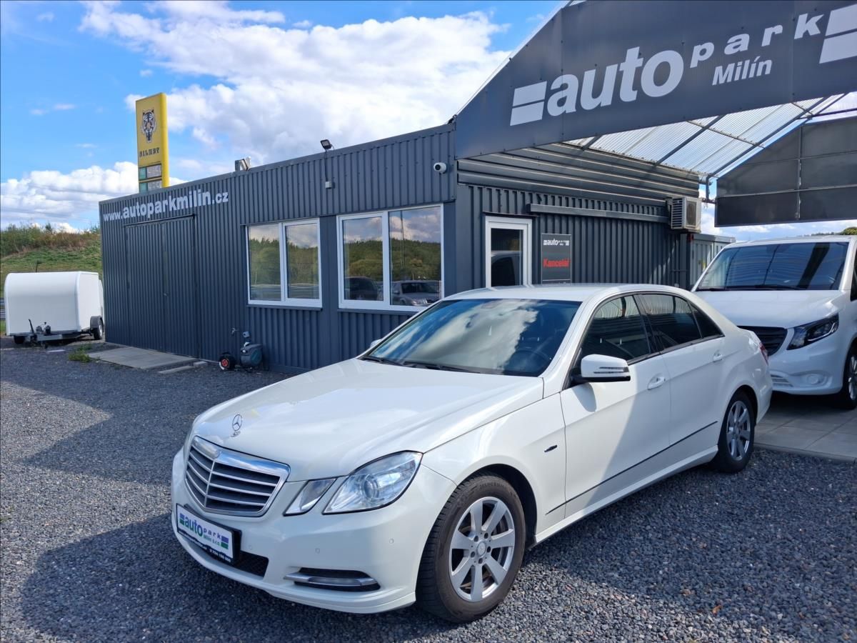 Mercedes-Benz Třídy E, 1,8 BA+CNG - fotka 3