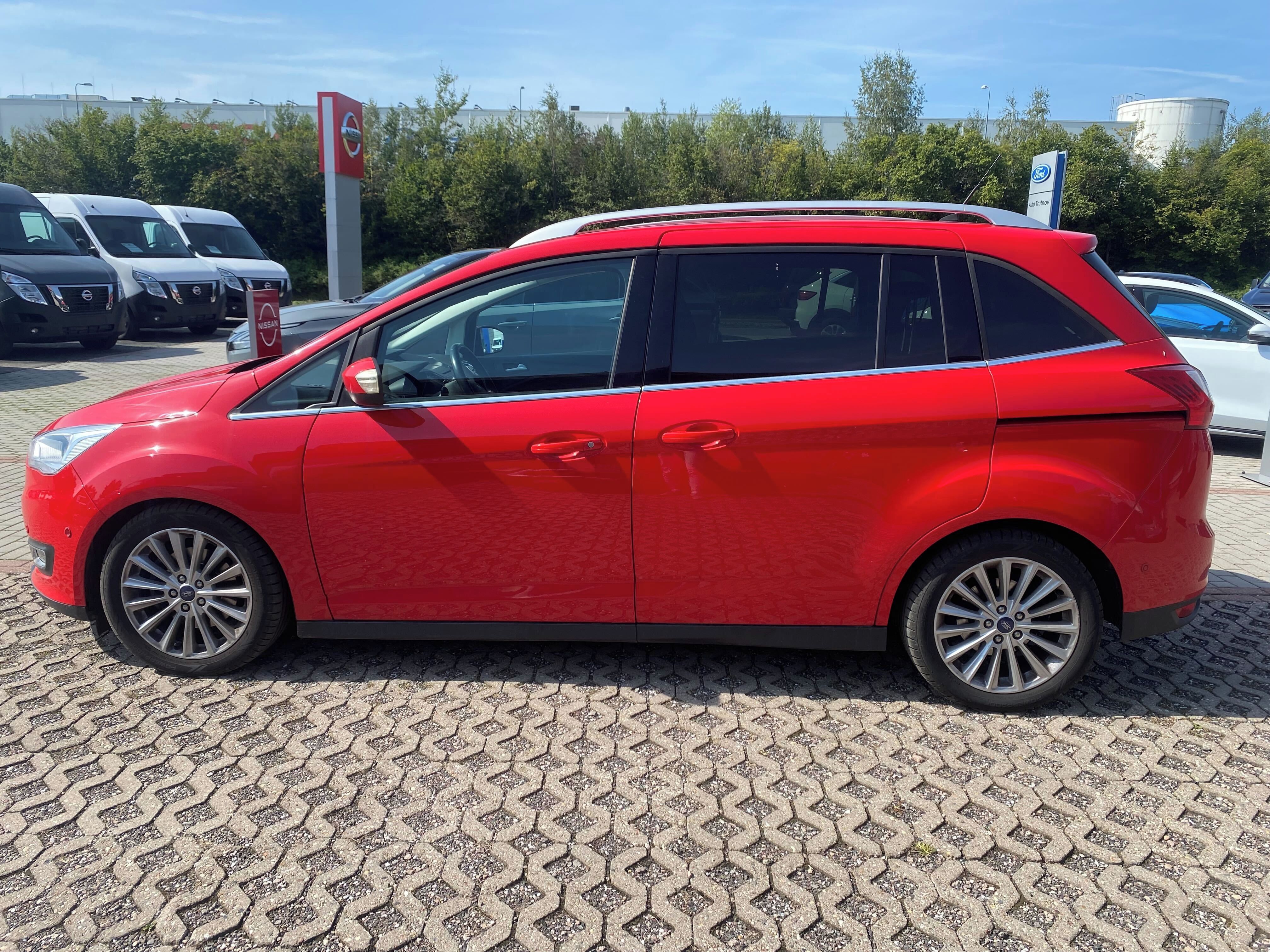 Ford Grand C-MAX, 1.5 EcoBoost 110 kW Titanium - fotka 2