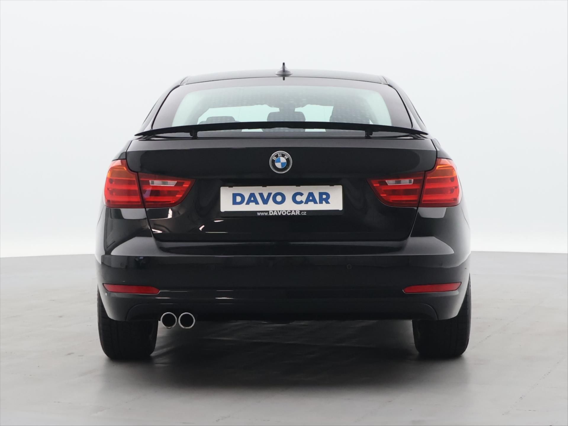 BMW Řada 3, 2,0 320d 140kW GT Advantage CZ - fotka 6