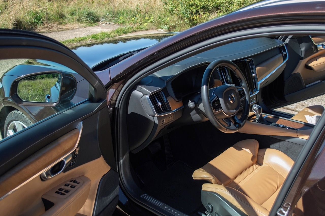 Volvo V90, D4 Inscription, model 2020,TOP - fotka 6