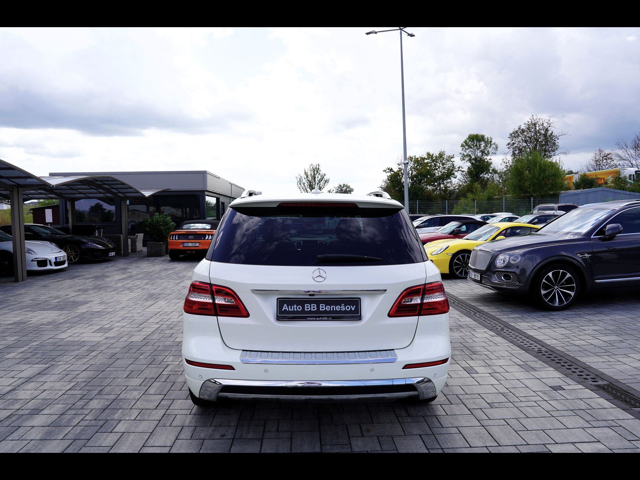 Mercedes-Benz ML, ML 350d AMG, 4Matic/Designo/ČR - fotka 5