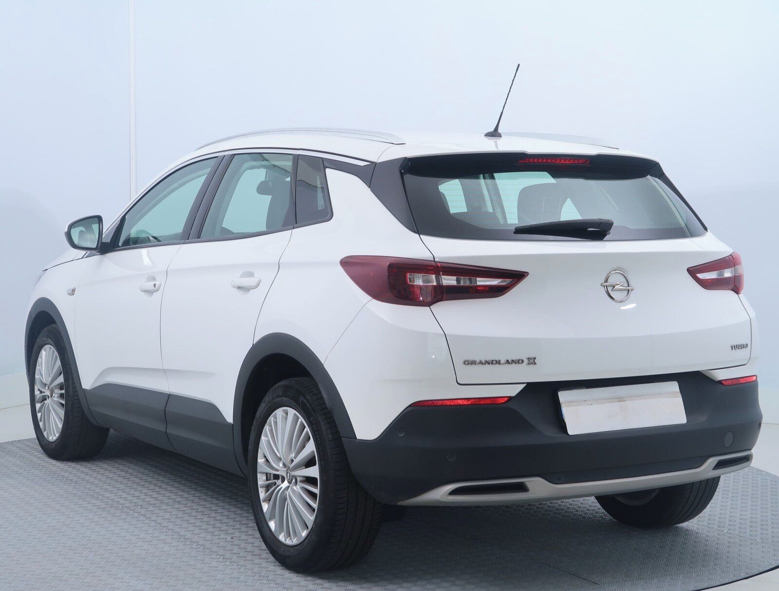 Opel Grandland X, 1.2 Turbo, Automat, Serv.kniha - fotka 4
