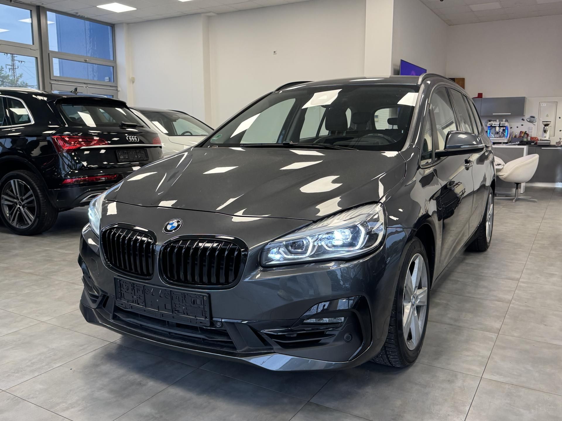 BMW Řada 2, 218d xDrive Grand Tourer - fotka 3