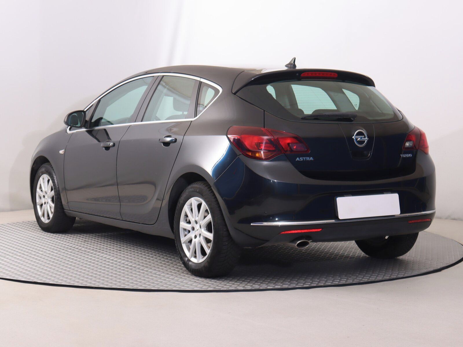 Opel Astra, 1.4 T, Serv.kniha - fotka 4