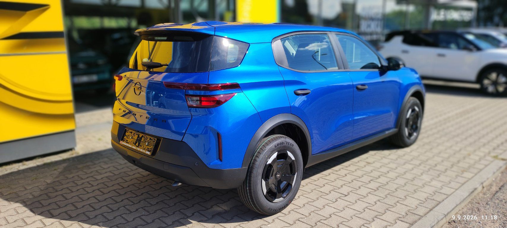 Opel Frontera, HYBRID EDITION 1,2 TURBO 81kW - fotka 4