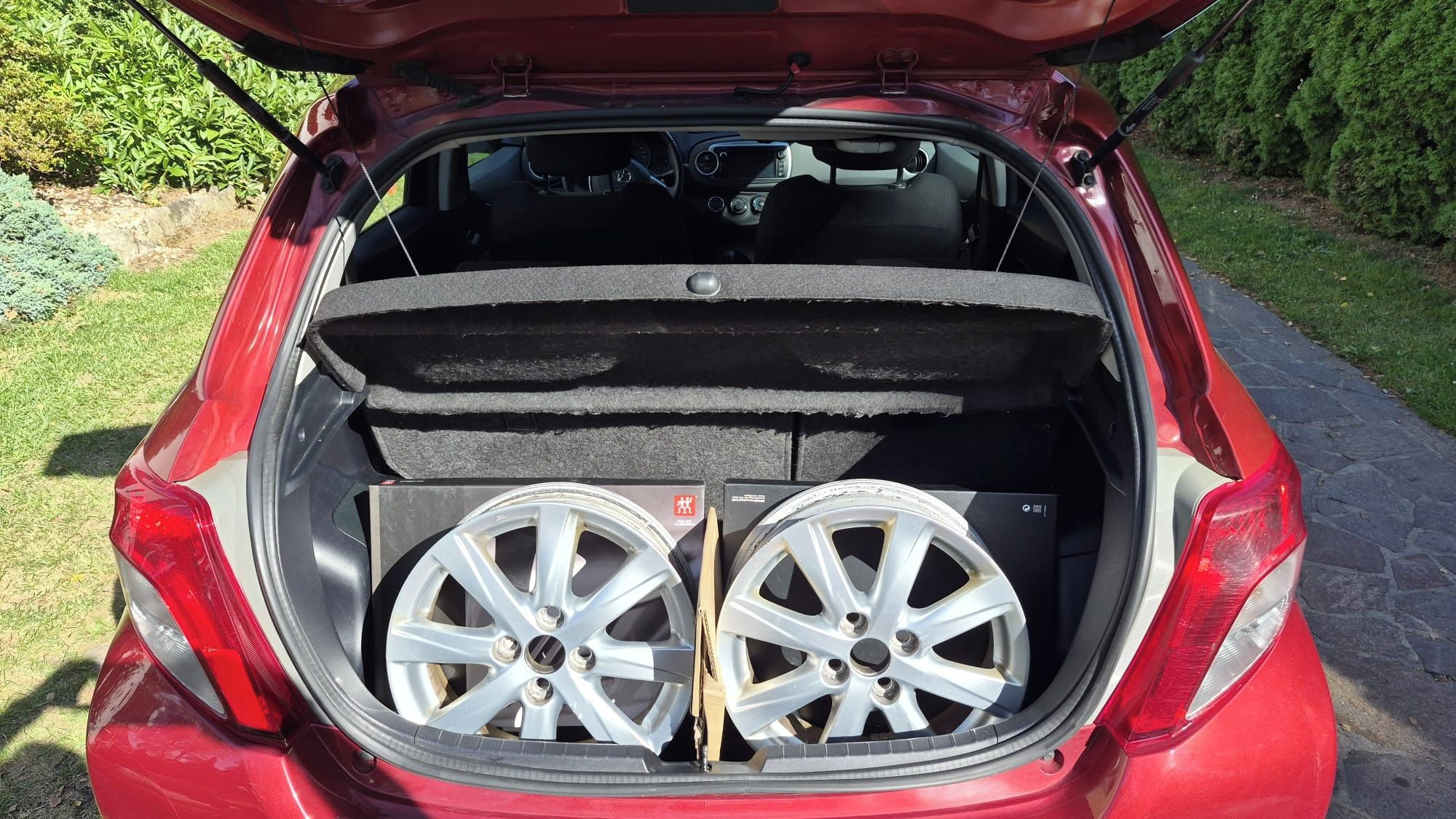 Toyota Yaris, 1.4i automat 1. majitel - fotka 6