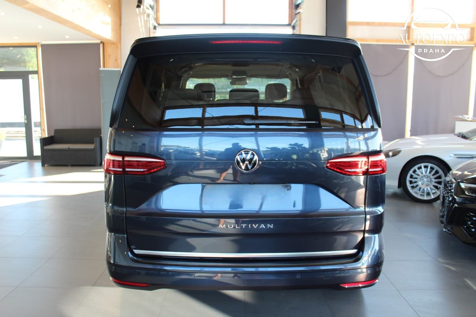 Volkswagen Multivan, 2.0 TDI 110KW DSG Style 7míst - fotka 5