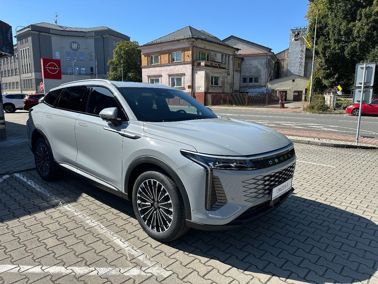 Omoda 9, Premium 1.5 PHEV 35kW AWD AT, - fotka 3