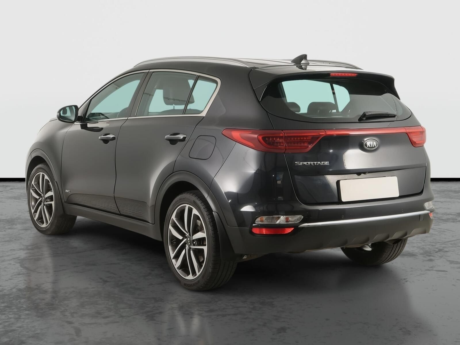 Kia Sportage, 1.6 T-GDI, Platinum, 4X4 - fotka 4