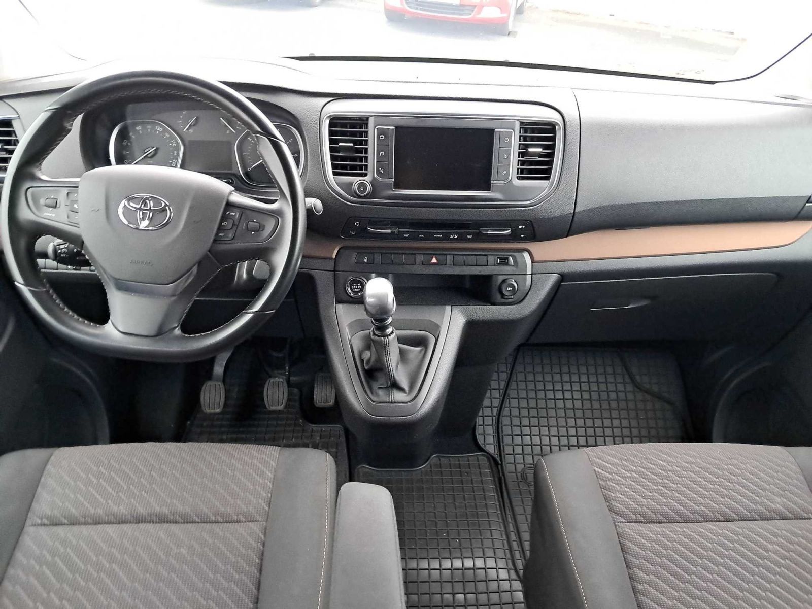 Toyota Proace Verso, 2.0 D-4D, Klima, ČR, 1Maj - fotka 3