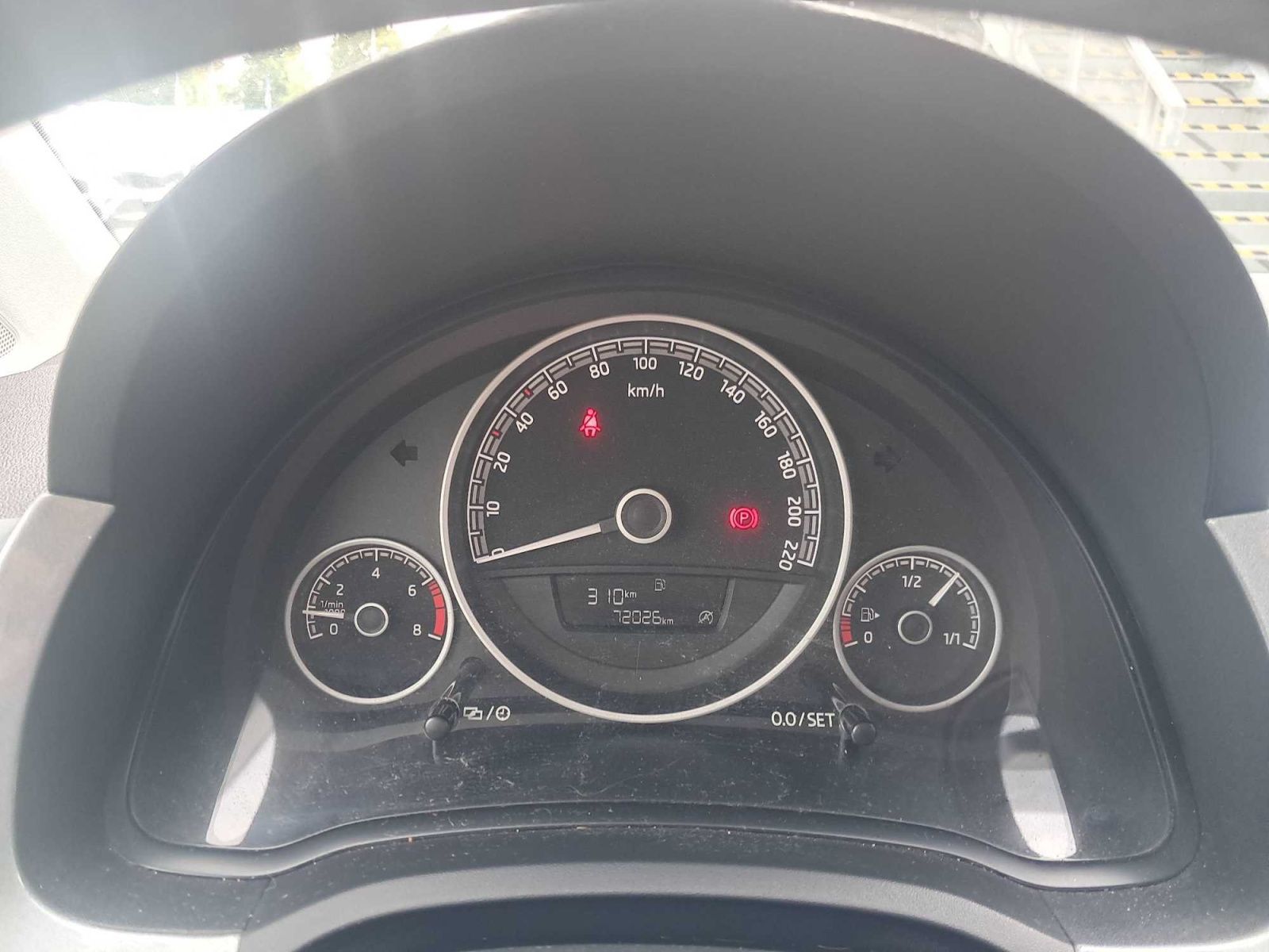 Škoda Citigo, 1.0 MPI, Serv.kniha, Klima - fotka 3