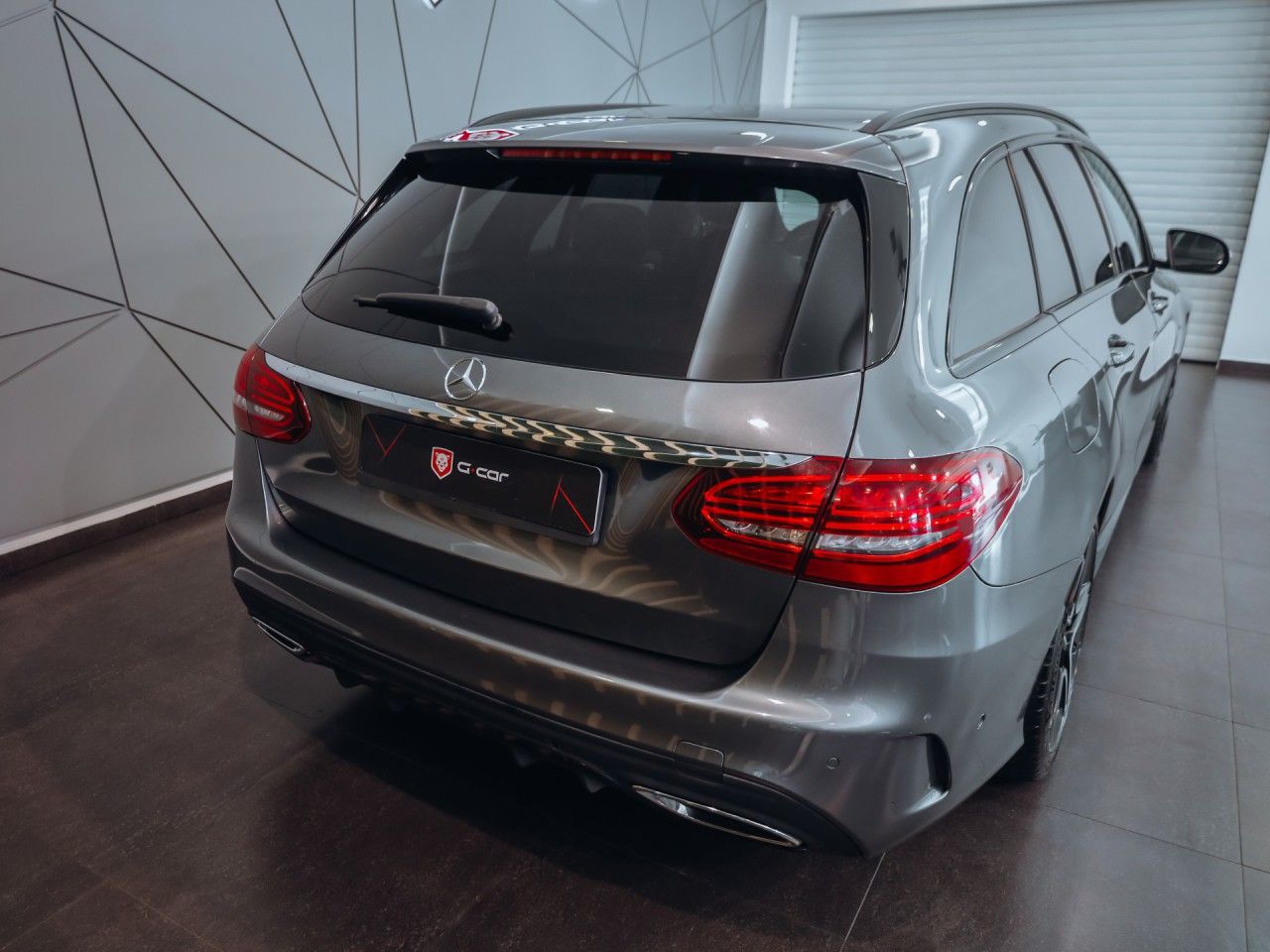 Mercedes-Benz Třídy C, C 220 CDI AMG - fotka 6