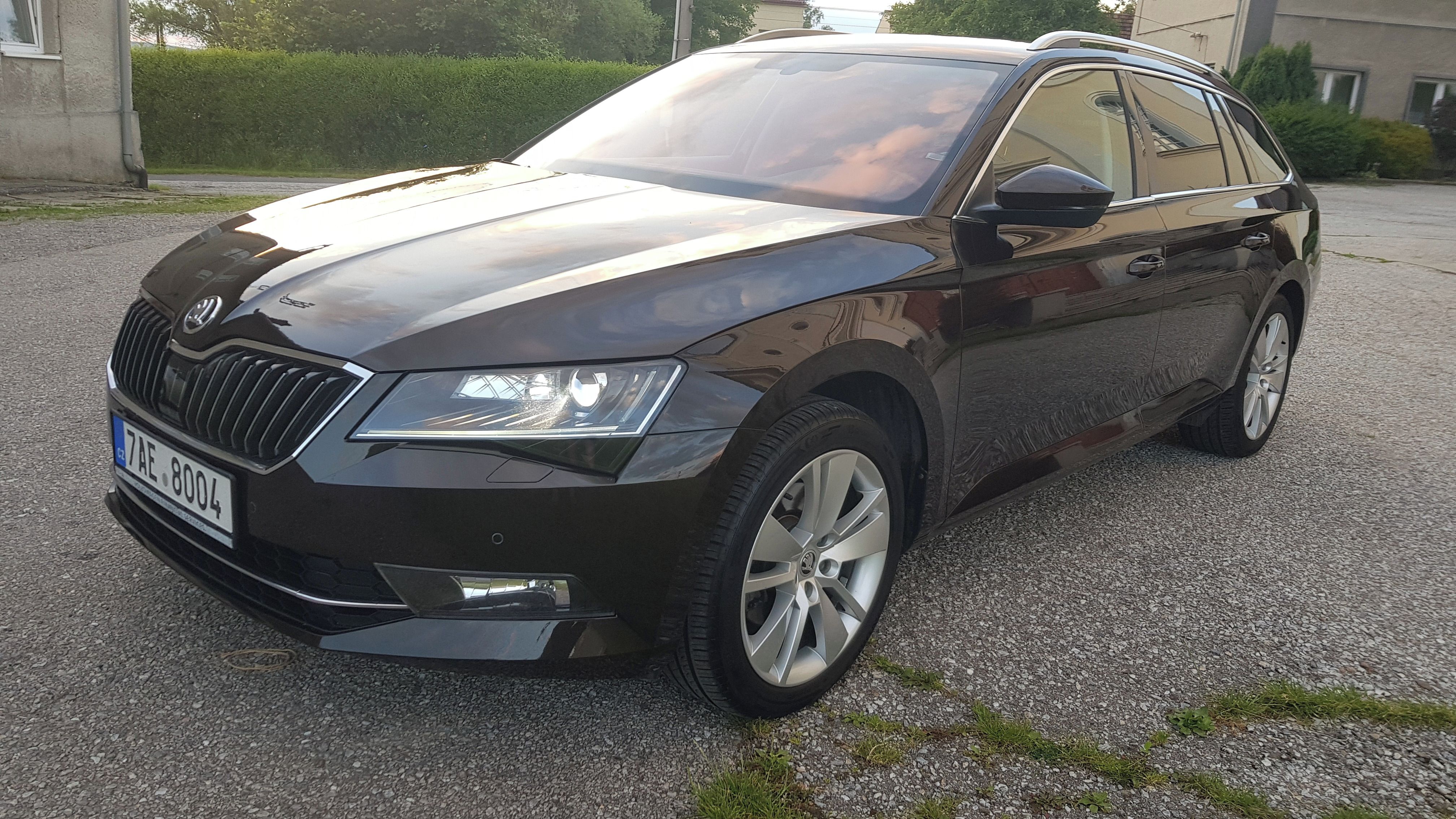 Škoda Superb, 2.0 TDI 140KW 4x4  Style - fotka 2