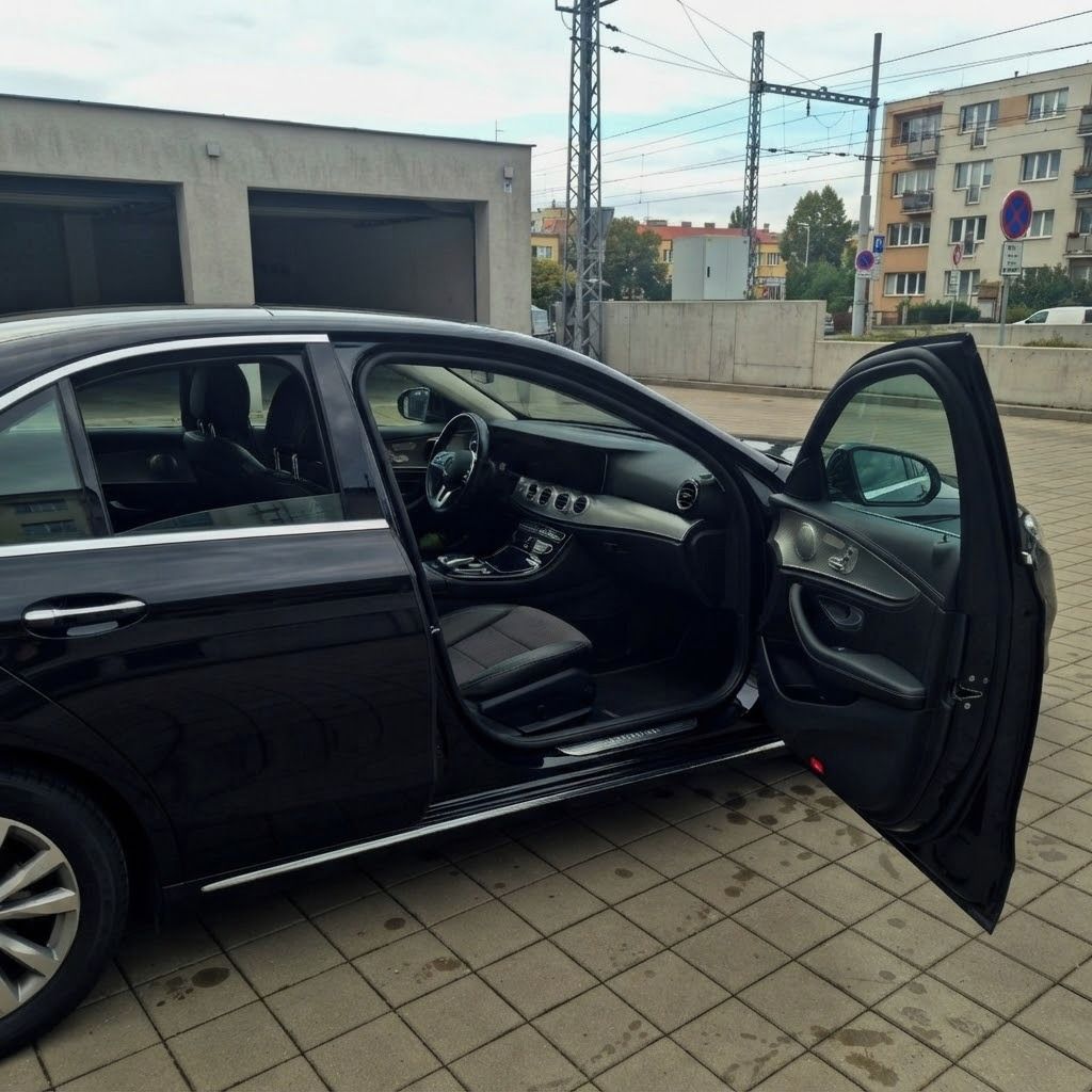 Mercedes-Benz Třídy E, Mercedes 220cdi   vymena mozna - fotka 2