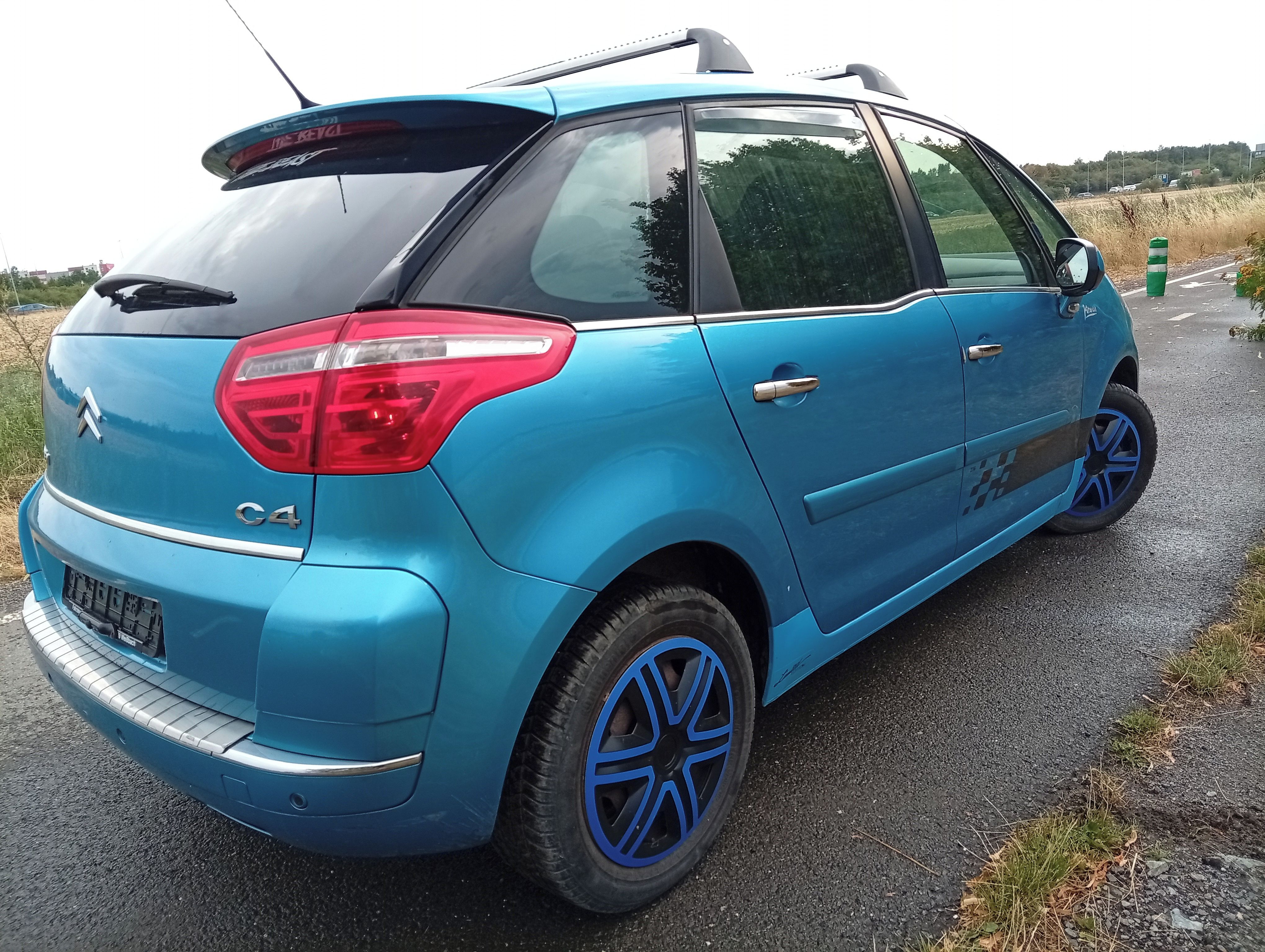 Citroën C4 Picasso, 1.6 BENZÍN AUTOMAT - fotka 2