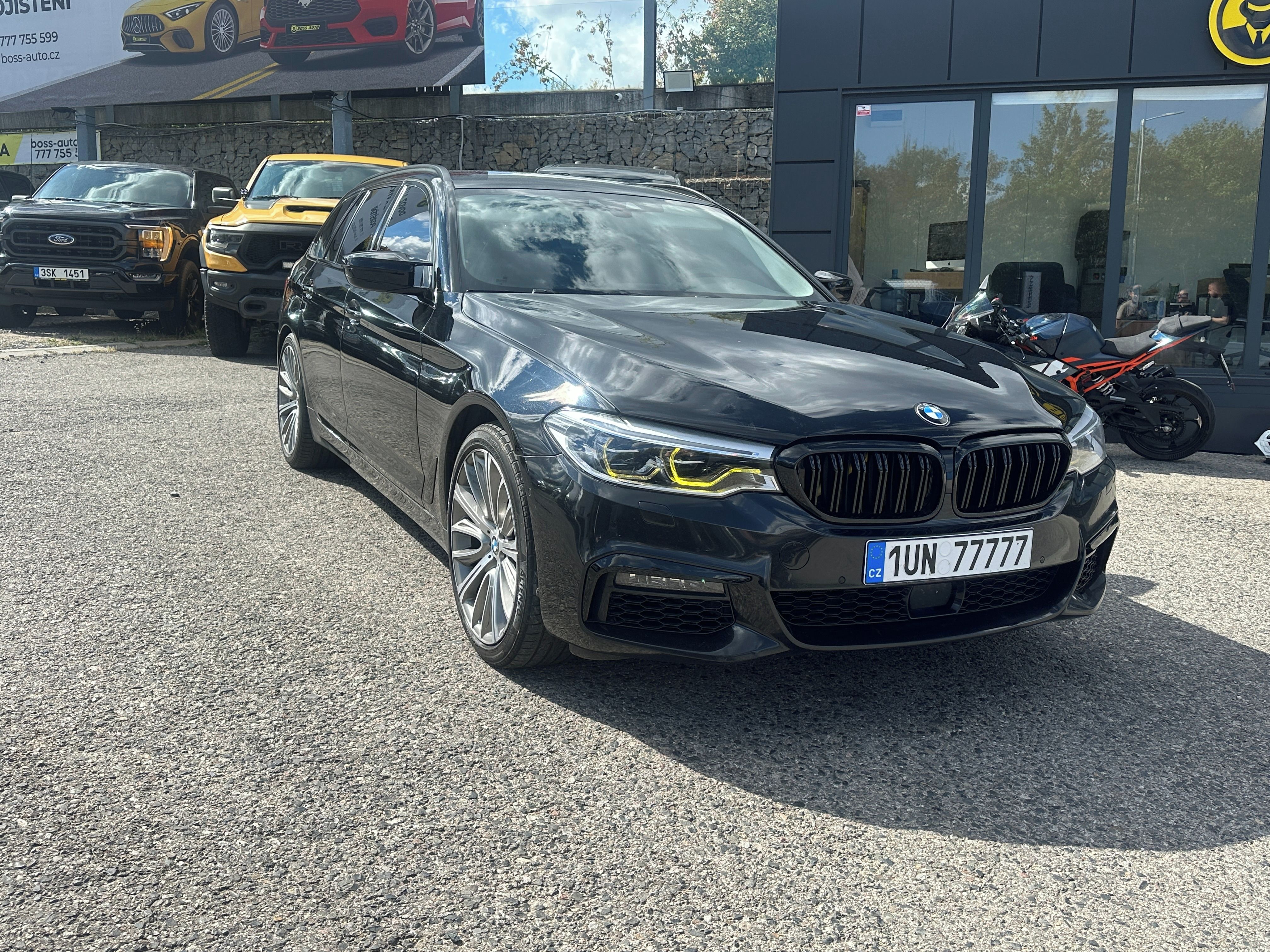 BMW Řada 5, BMW 530D 2020