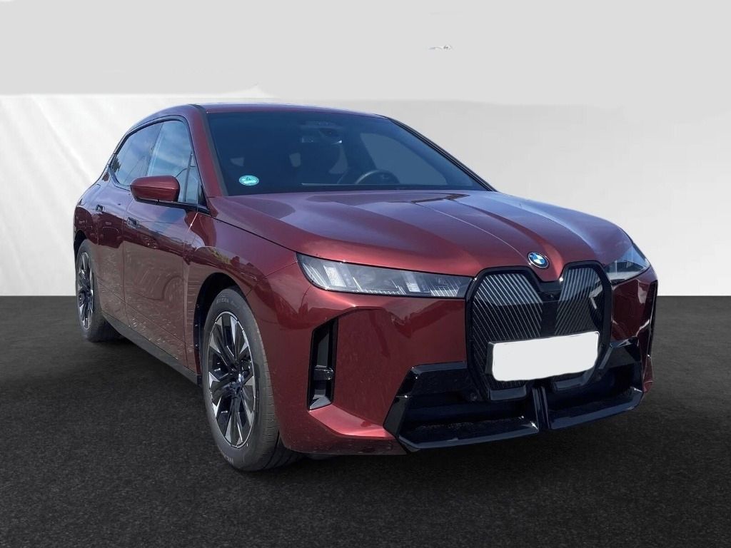 BMW iX, xDrive 45*Kůže*360° kamera*