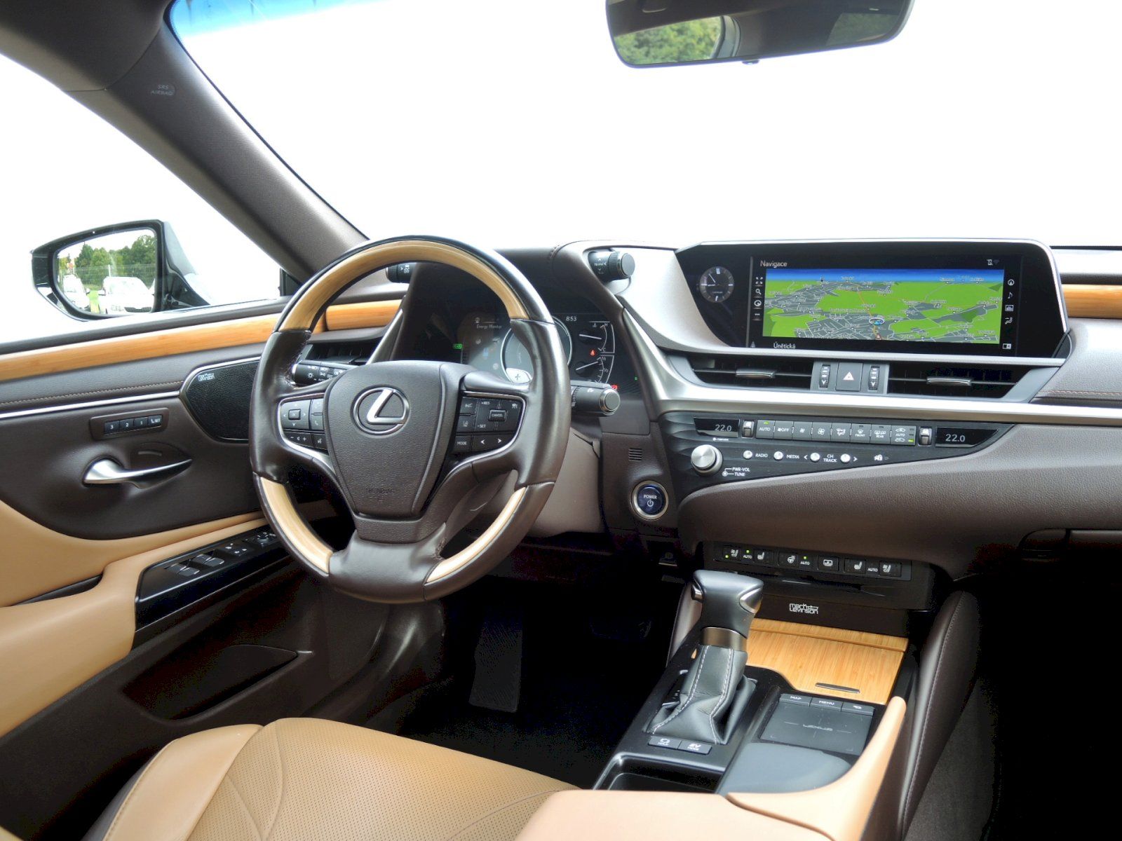 Lexus ES 300h, 2.5 HEV Luxury - fotka 5