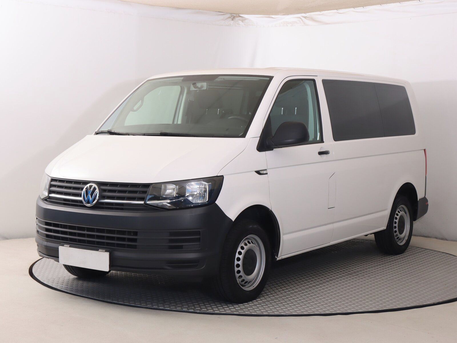 Volkswagen Transporter, 2.0 TDI, Bus, 9Míst, Automat - fotka 2