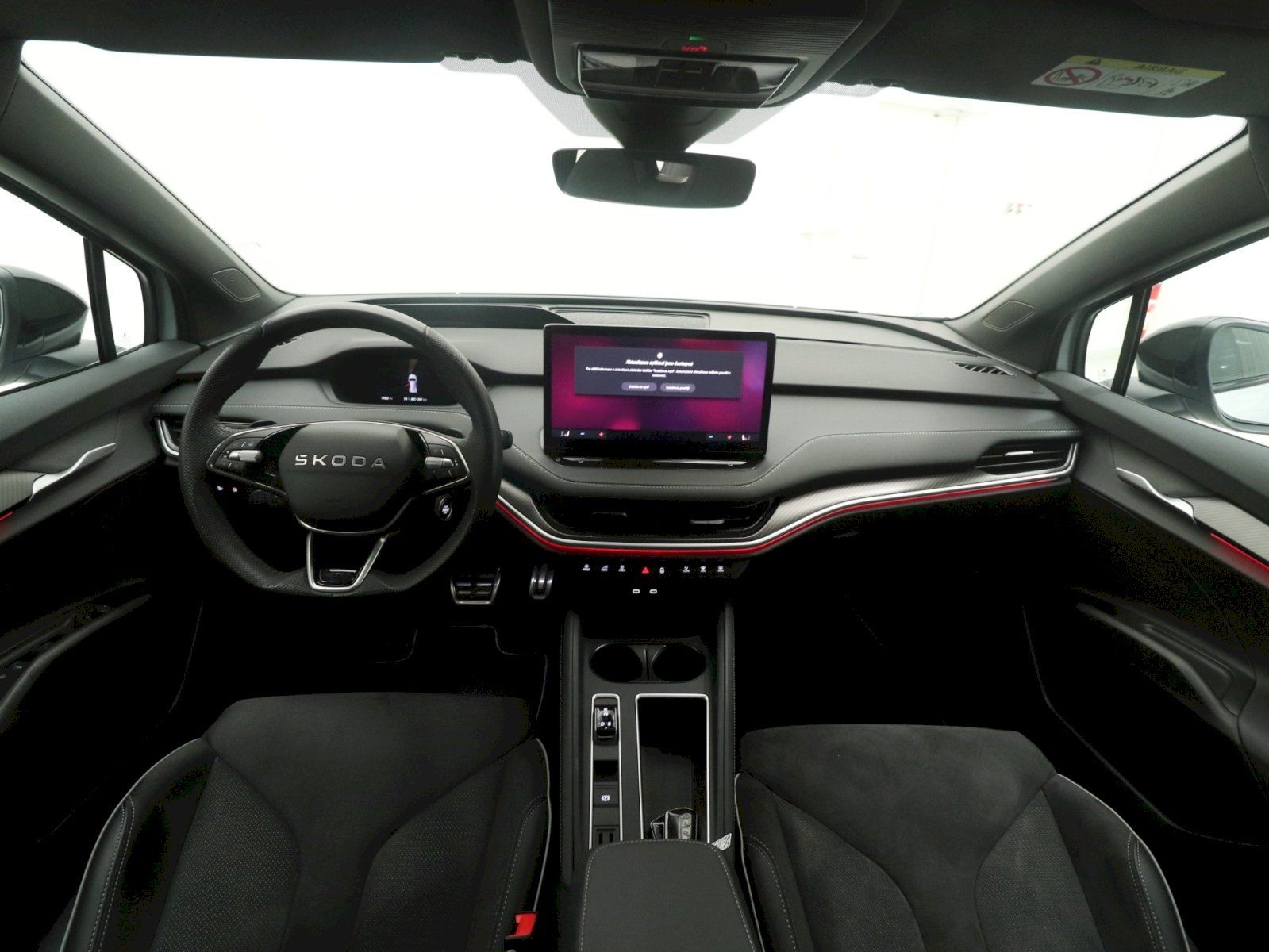 Škoda Enyaq iV, 85x, 82kWh 210kW SportLine - fotka 5