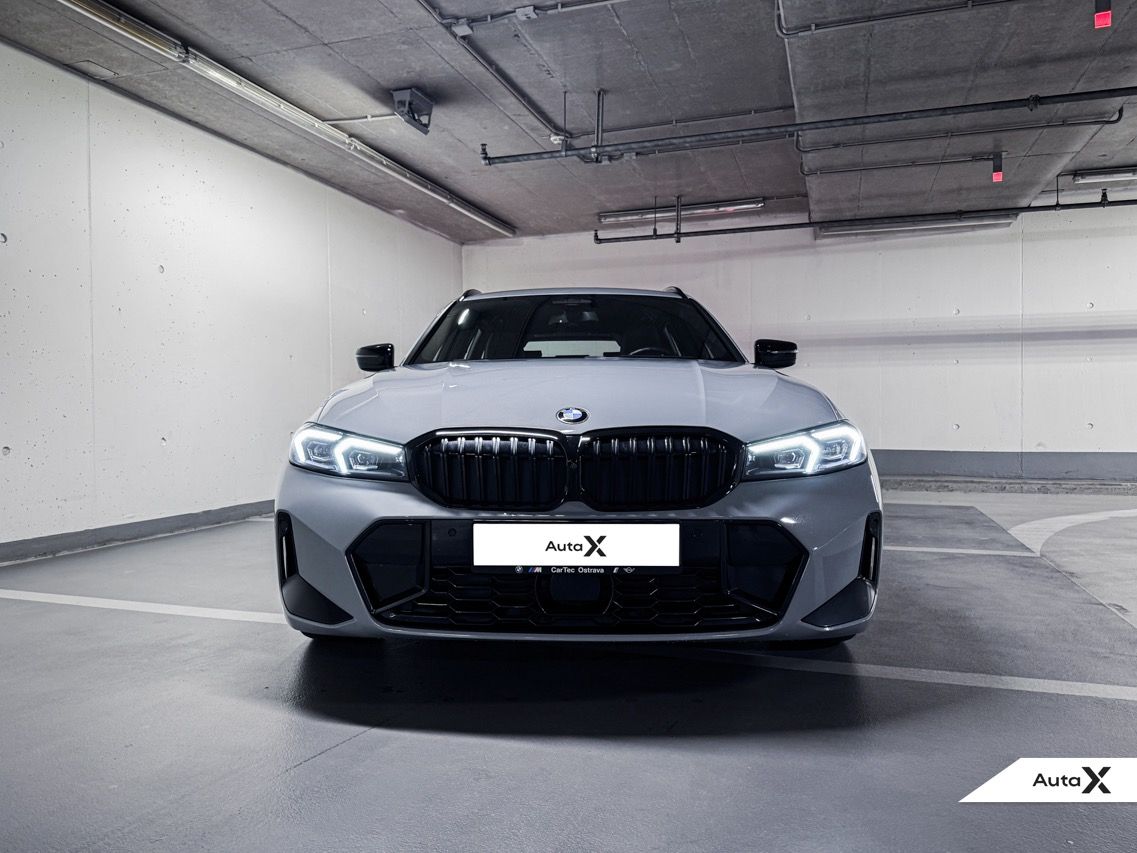BMW Řada 3, 330i xDrive Touring M Sport - fotka 3