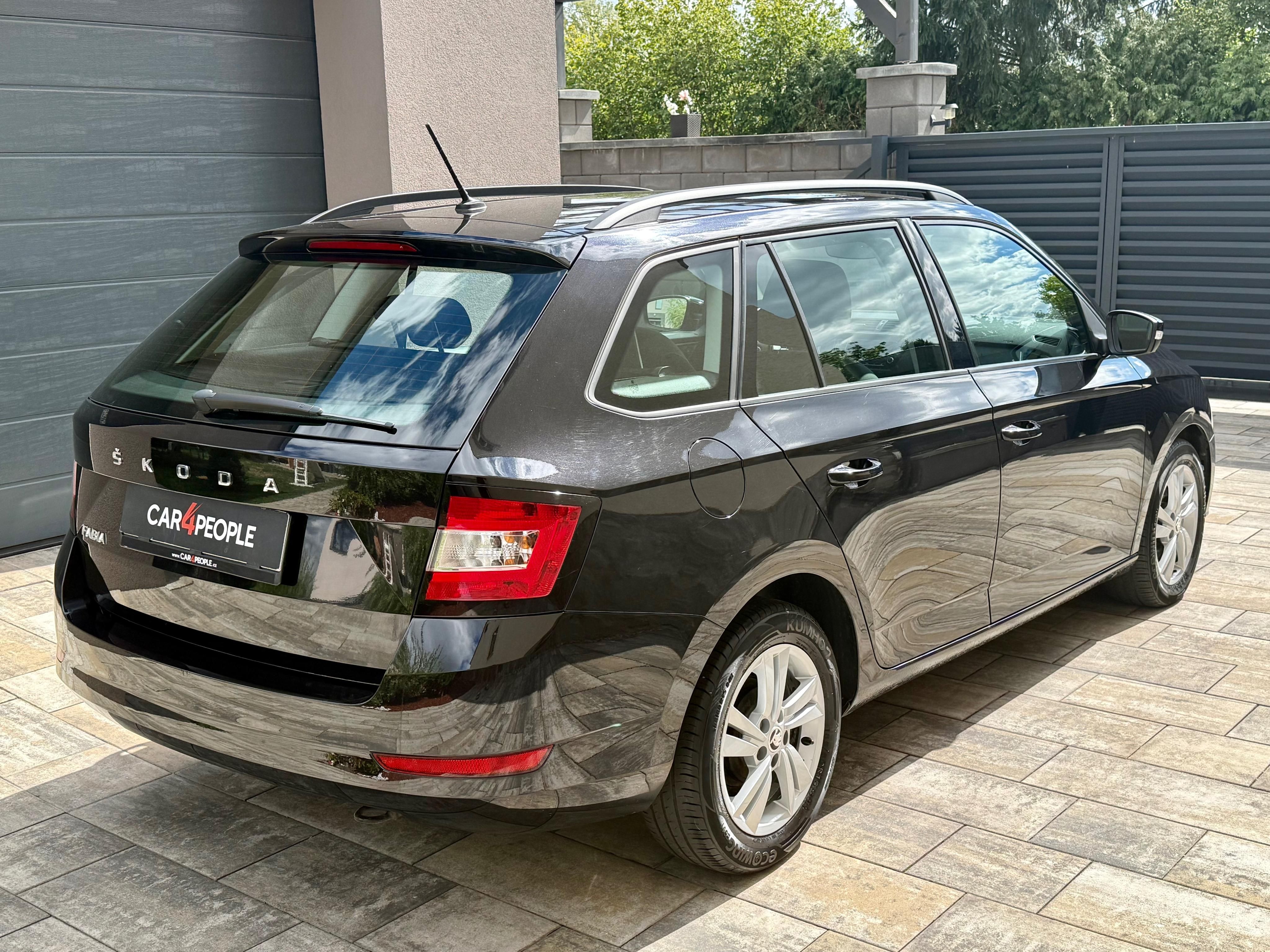Škoda Fabia, 1.0TSi,NOVÉ CZ,120.000KM,DPH.. - fotka 4