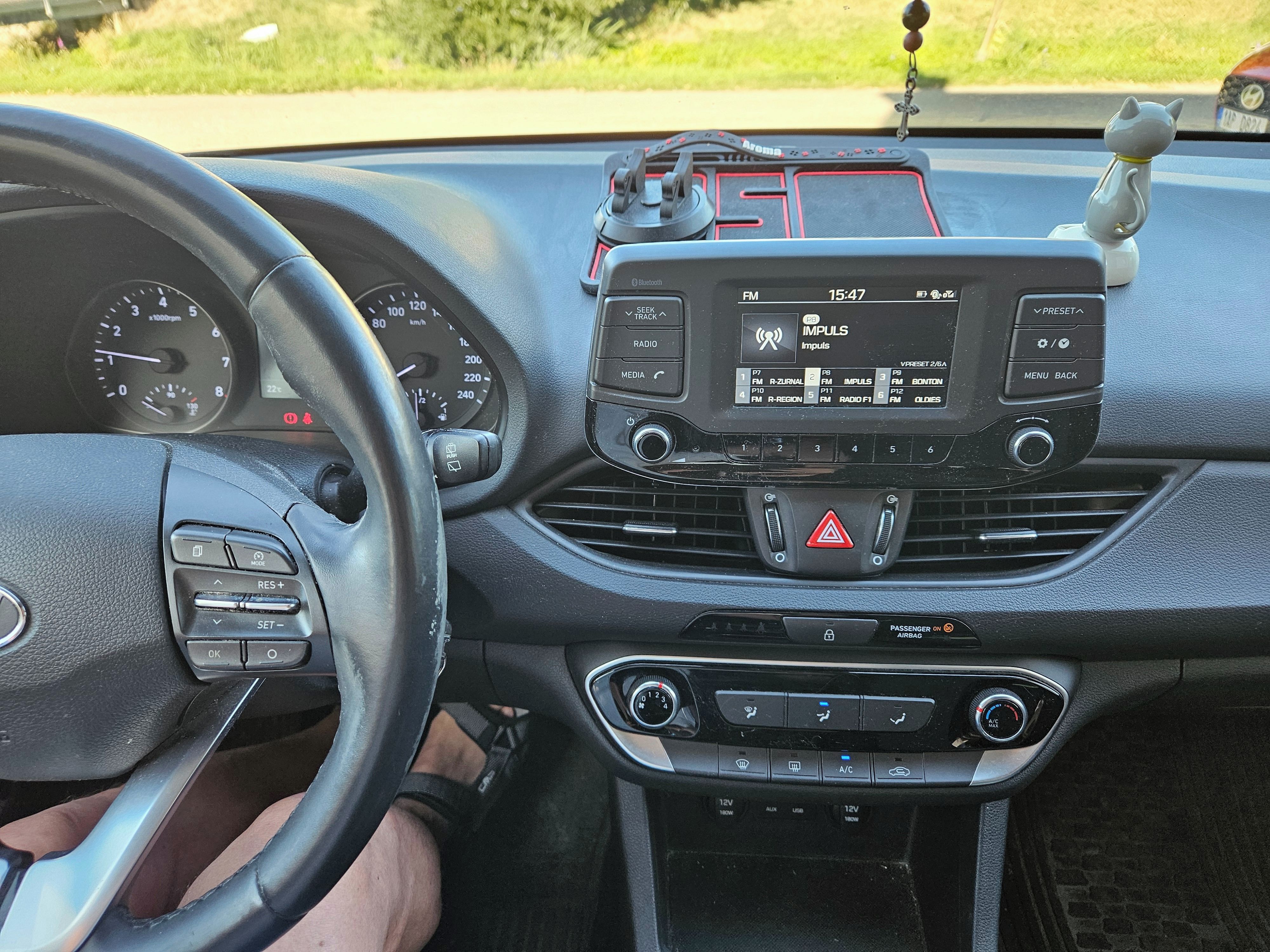 Hyundai i30, 1.0 T-GDi, 88kW - Servisováno - fotka 5