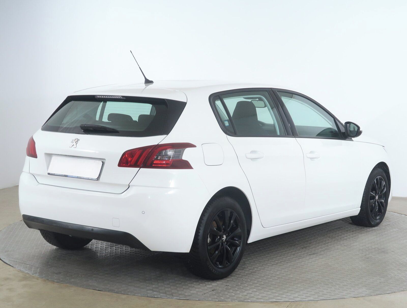 Peugeot 308, 1.5 BlueHDi - fotka 5