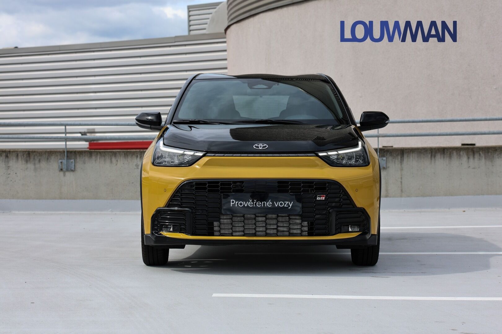 Toyota Aygo, 1.5HEV GR SPORT - fotka 4