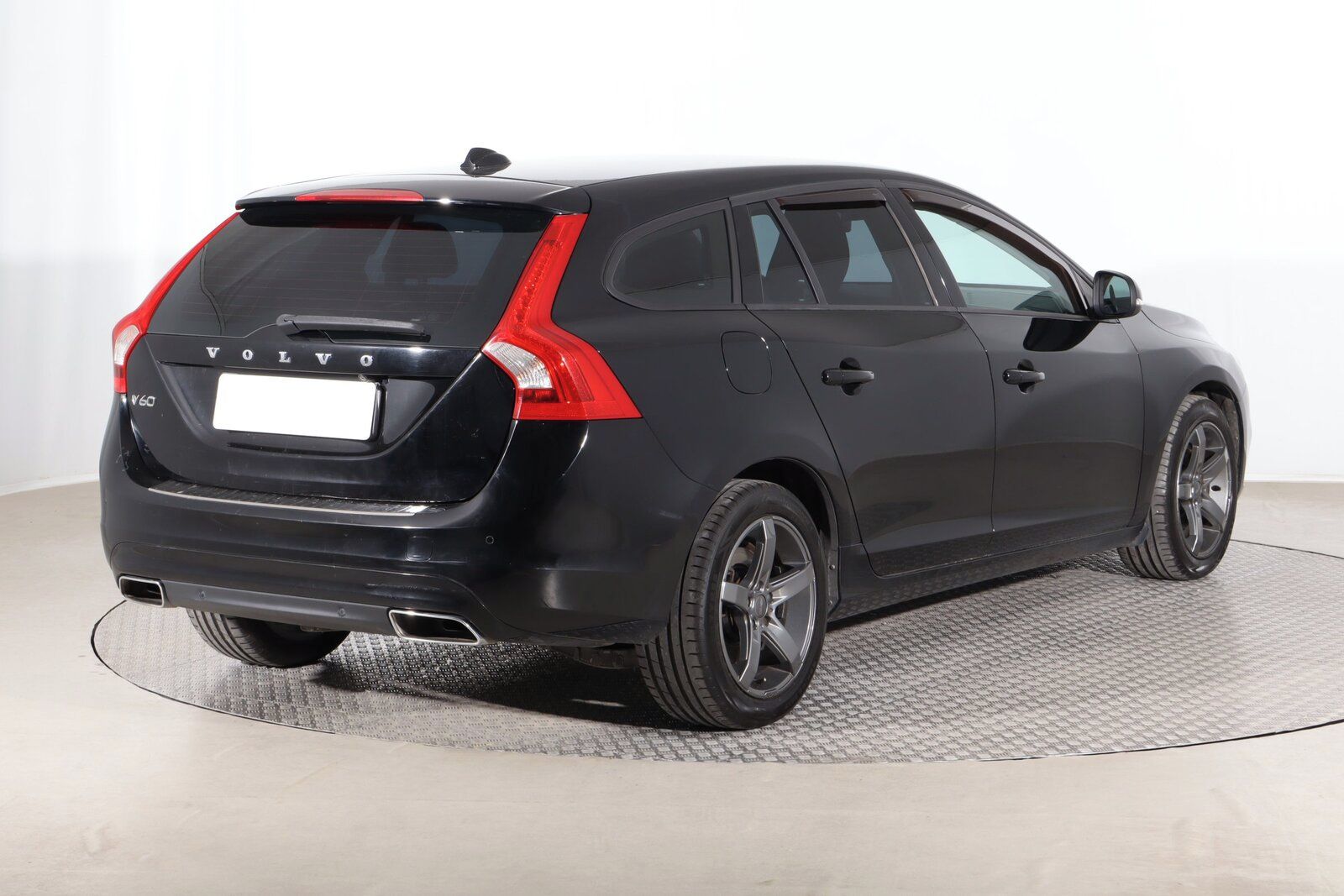 Volvo V60, D4 2.0, Automat, Serv.kniha - fotka 5