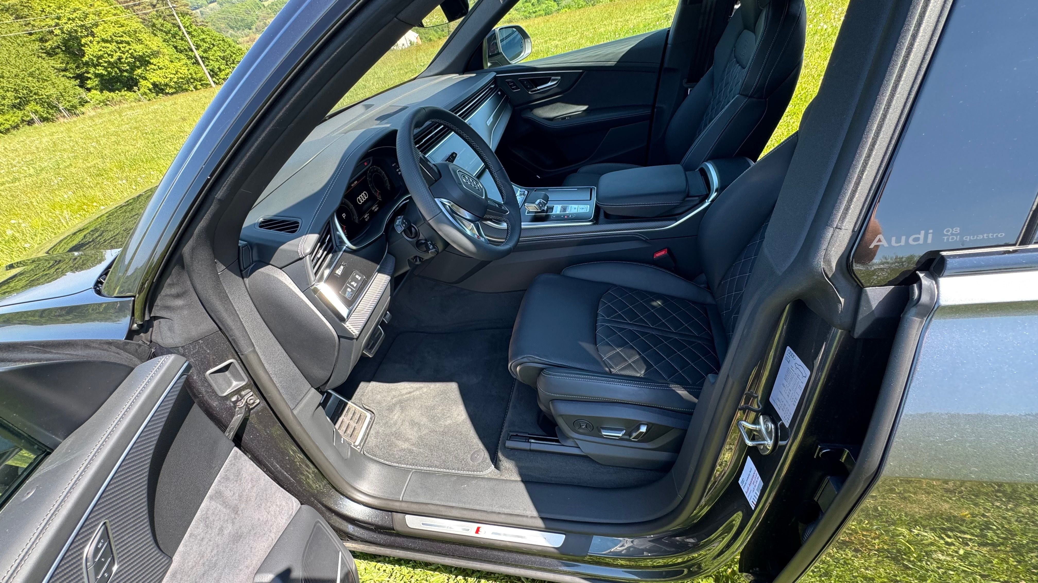 Audi Q8, 3.0TDI S-line - fotka 6