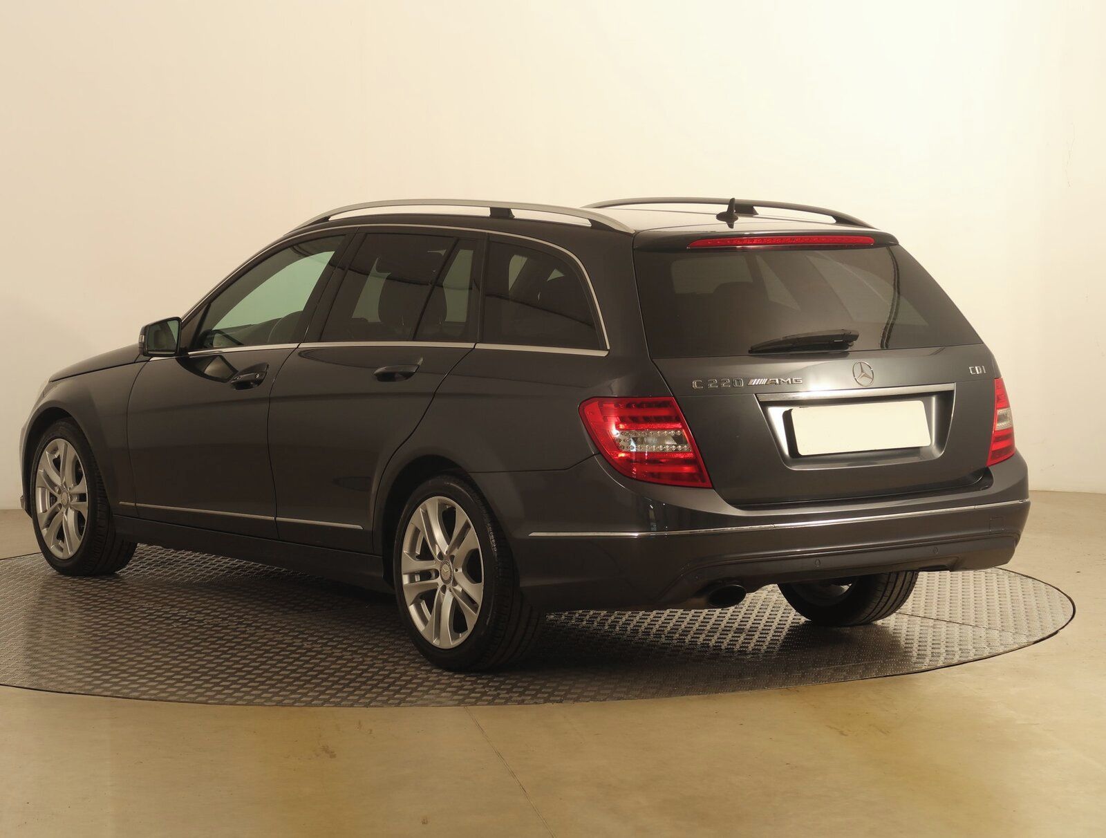 Mercedes-Benz Třídy C, 220 CDI, Avantgarde, Automat - fotka 4