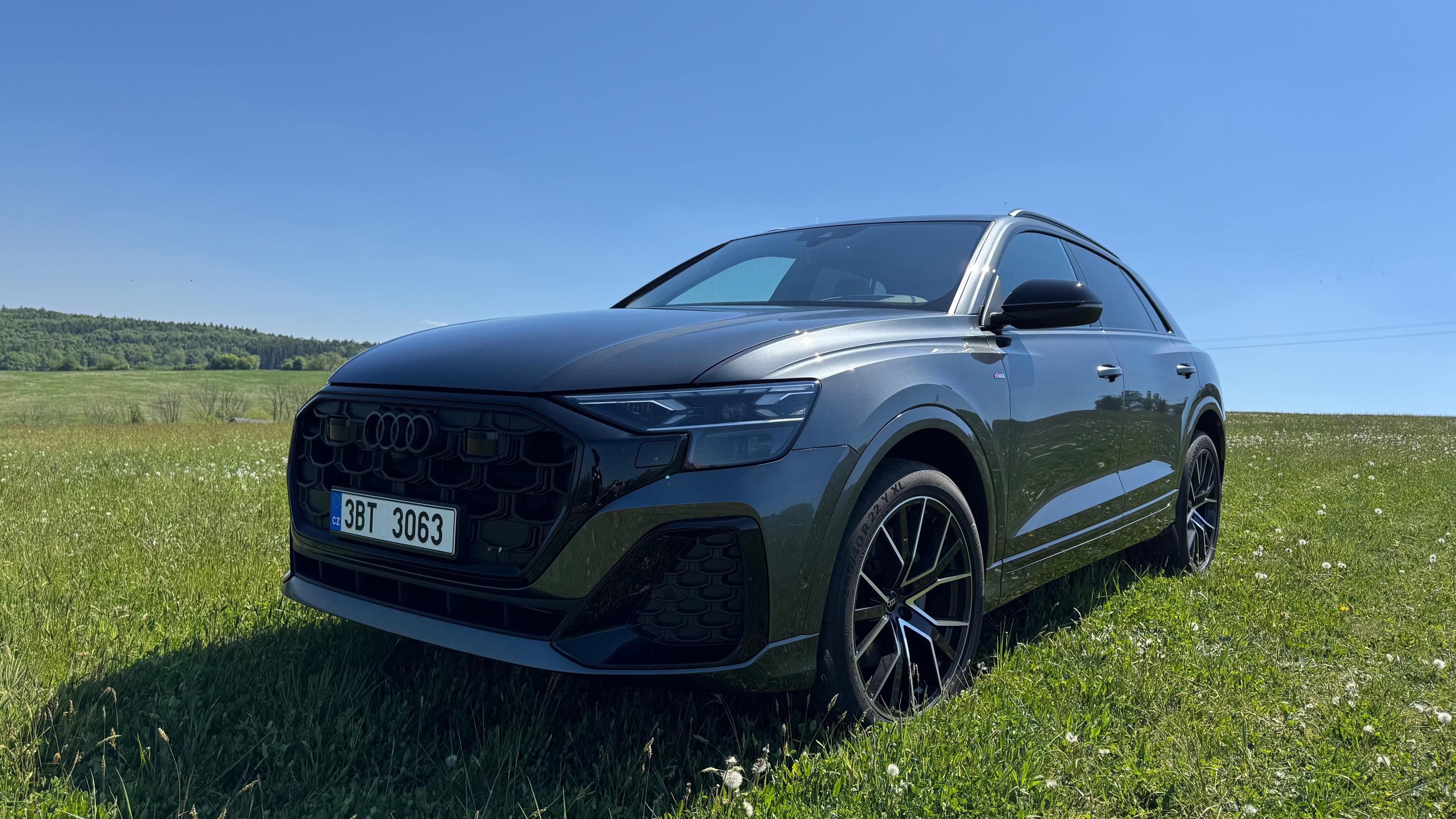 Audi Q8, 3.0TDI S-line - fotka 2