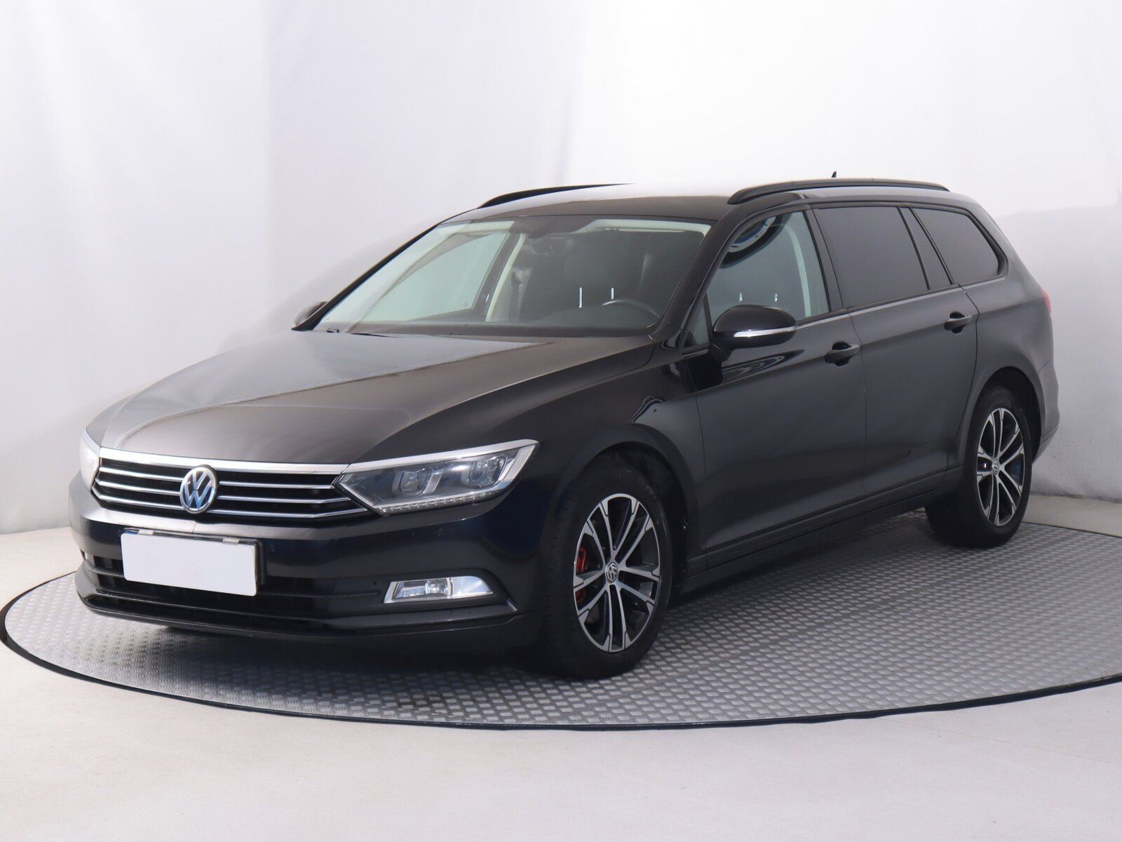 Volkswagen Passat, 2.0 TDI, Comfortline, Automat - fotka 2