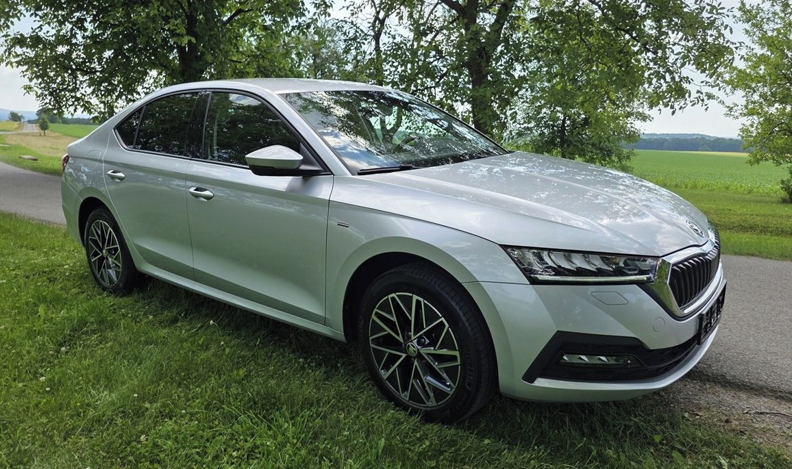 Škoda Octavia - fotka 4