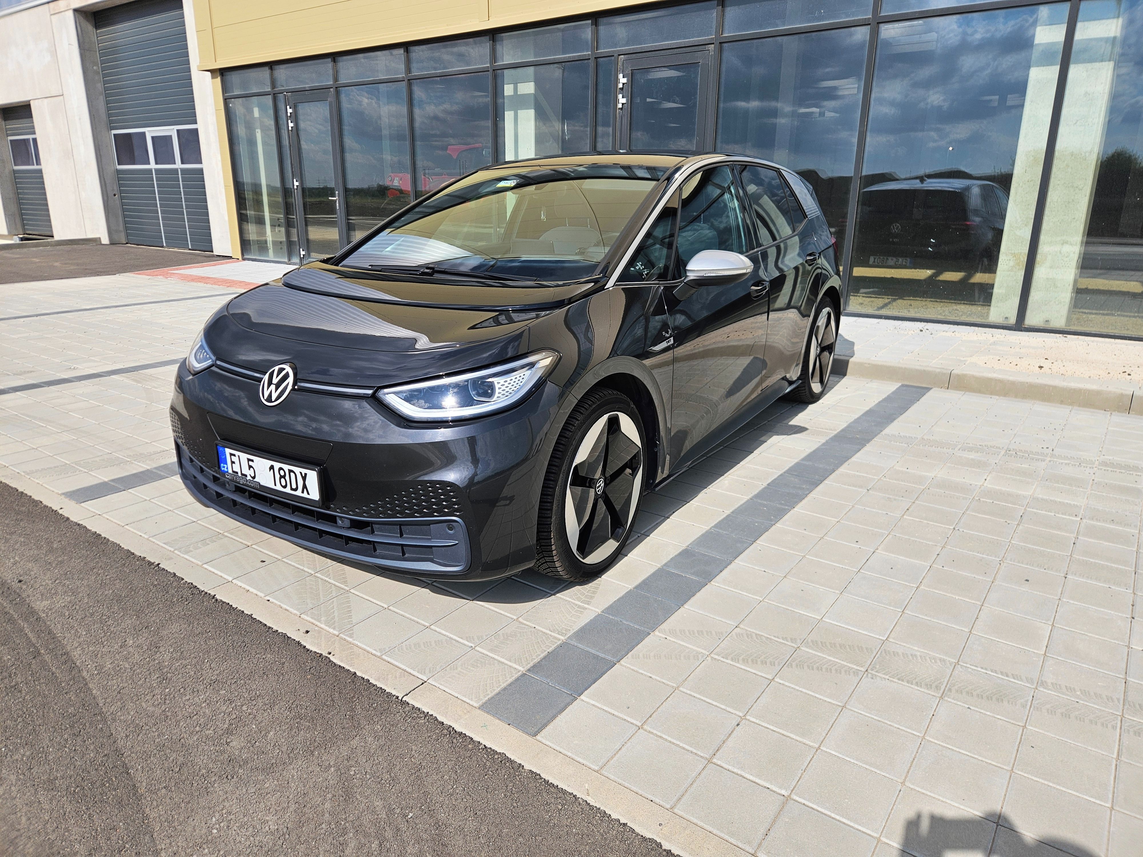 Volkswagen ID.3, 150kW, Matrix, Head-up, záruka - fotka 2