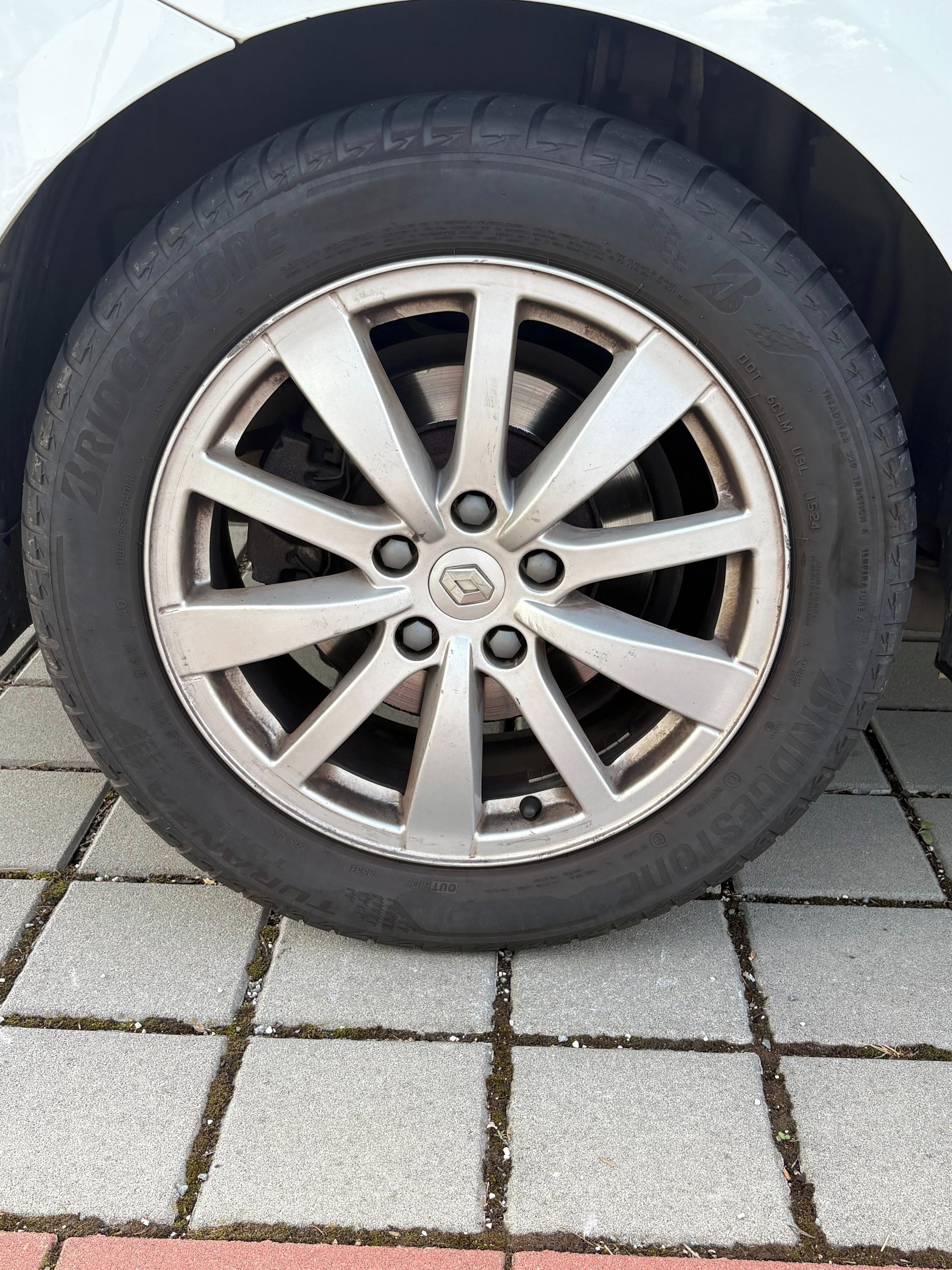 Renault Laguna, 2.0 DCI 110 kW - fotka 6