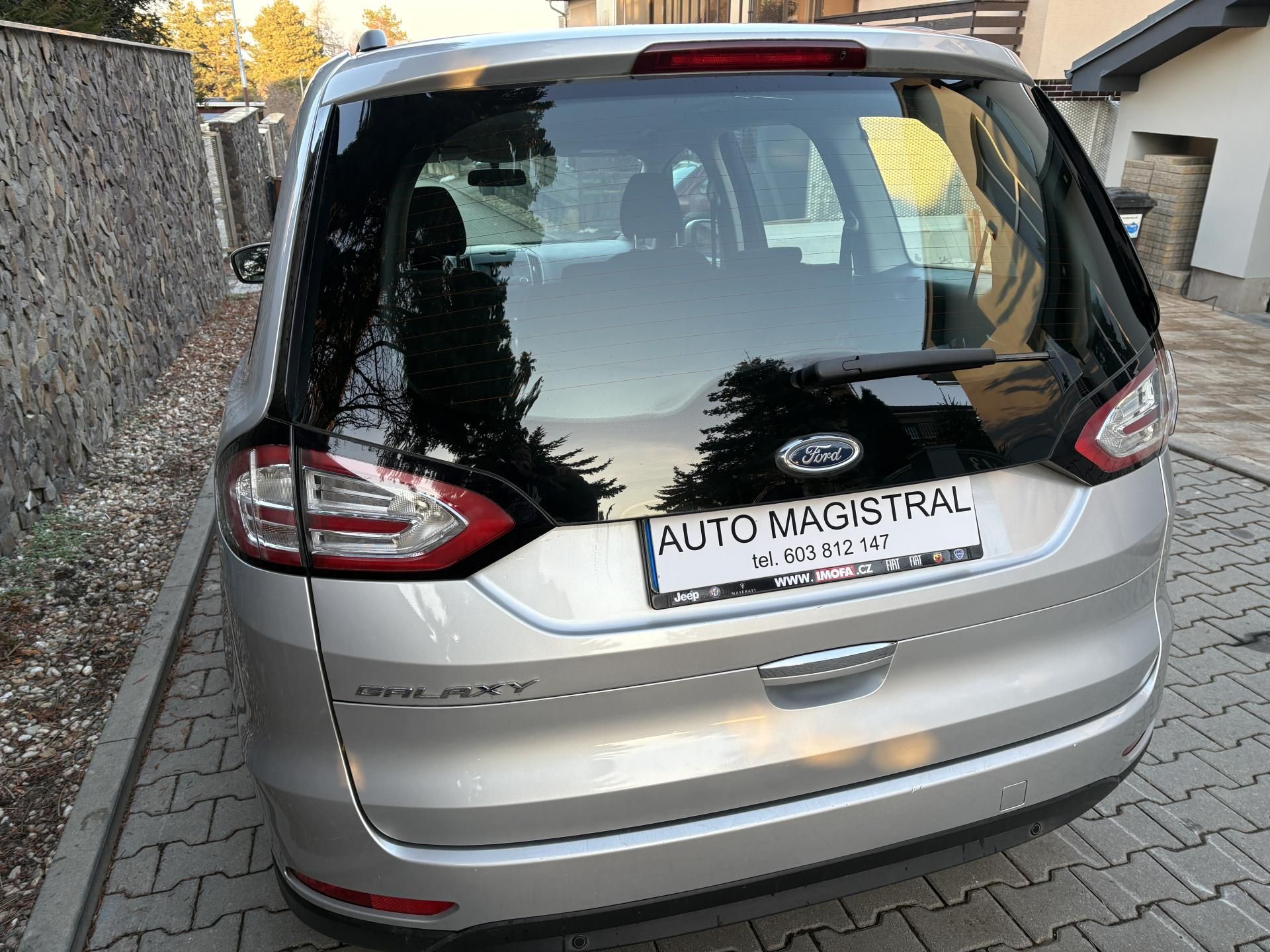 Ford Galaxy, 2.0 TDCi 110 kW  7 MÍST - fotka 5