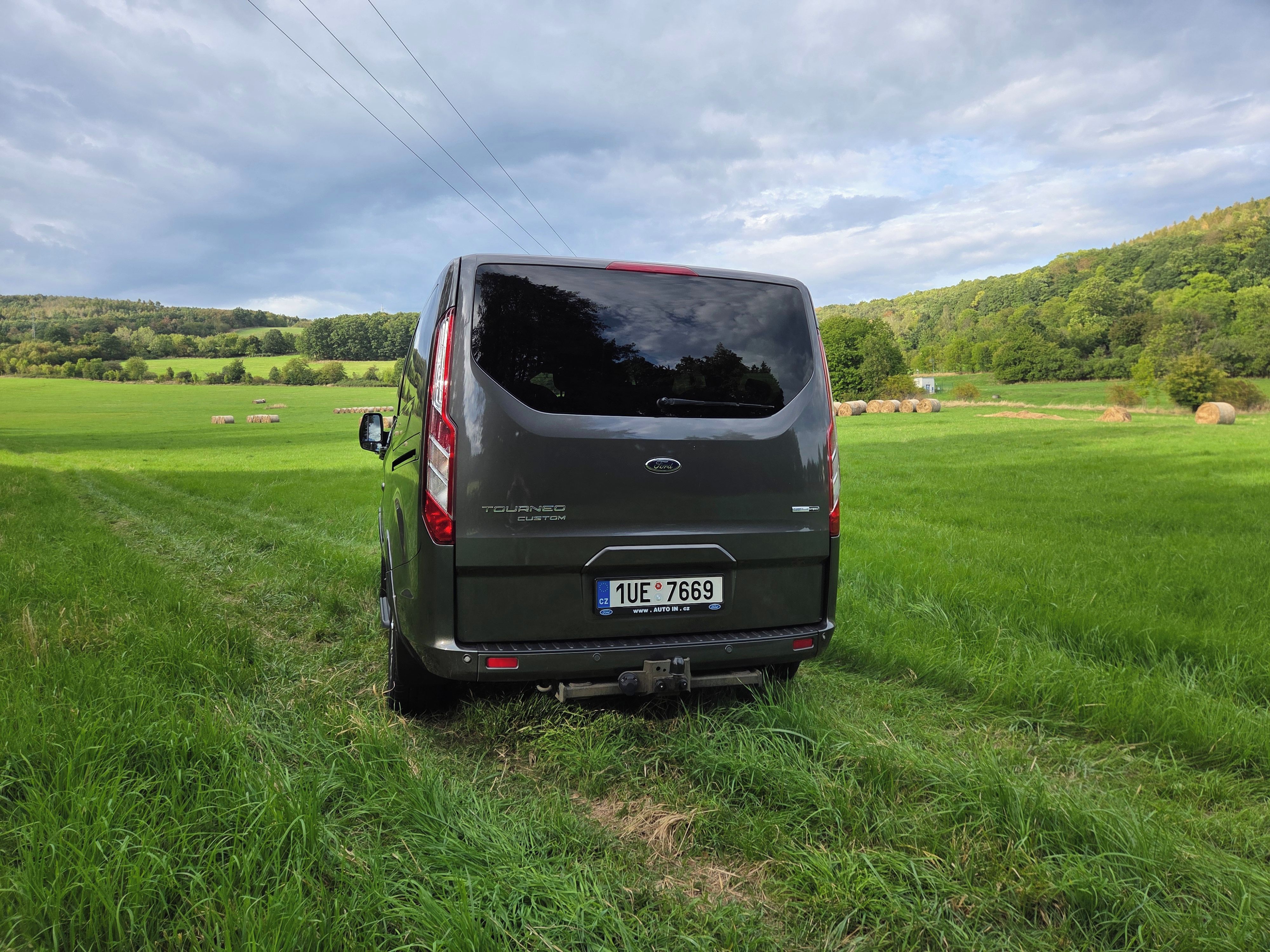 Ford Tourneo Custom - fotka 4