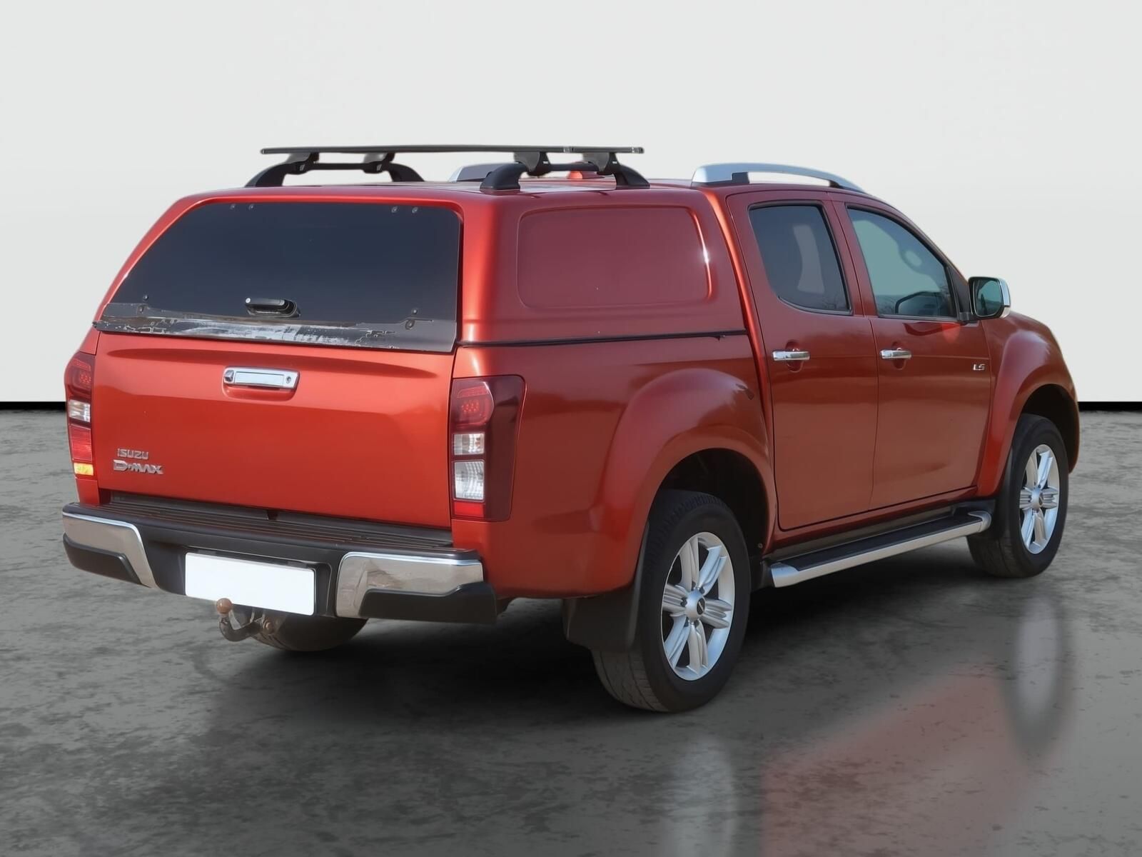 Isuzu D-Max, 1.9 D, 4X4, Automat - fotka 5