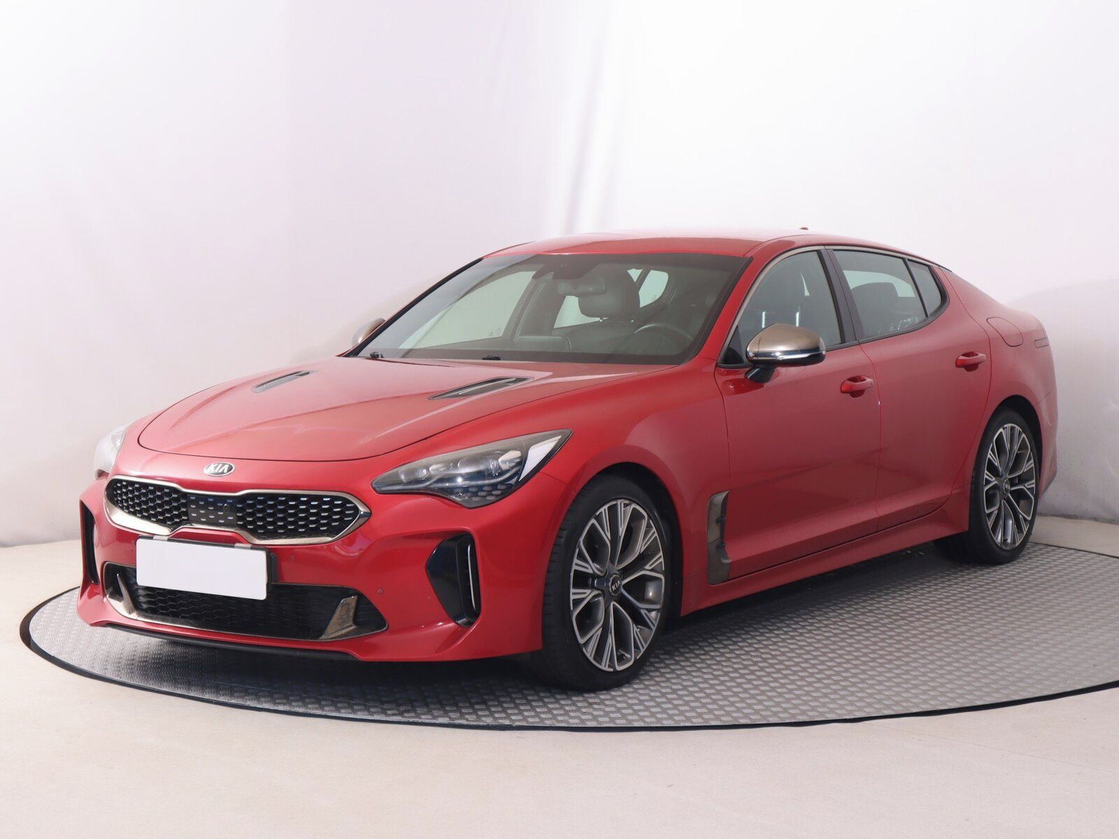 Kia Stinger, 2.0 T-GDI, Automat - fotka 2
