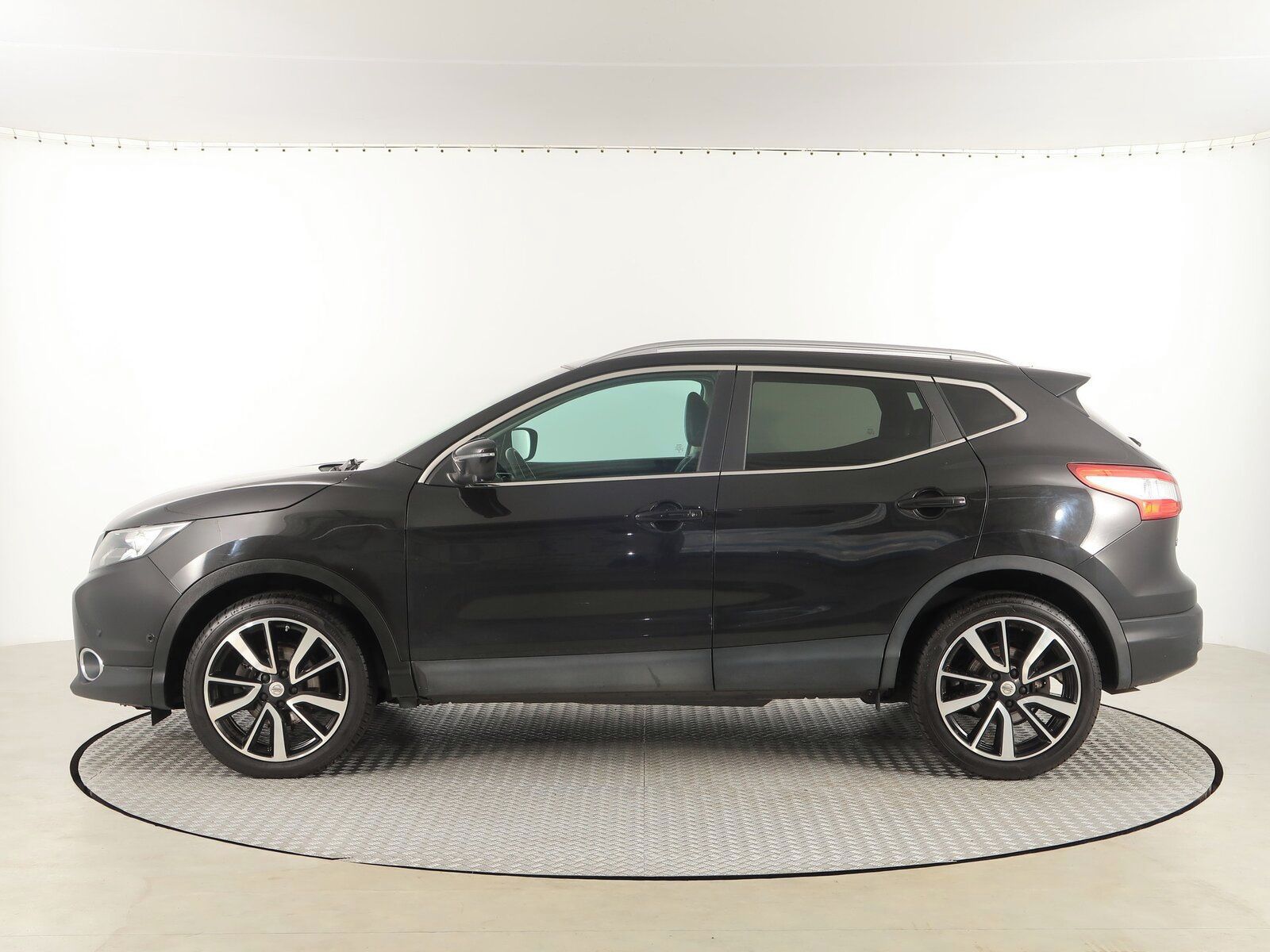 Nissan Qashqai, 1.5 dCi - fotka 3