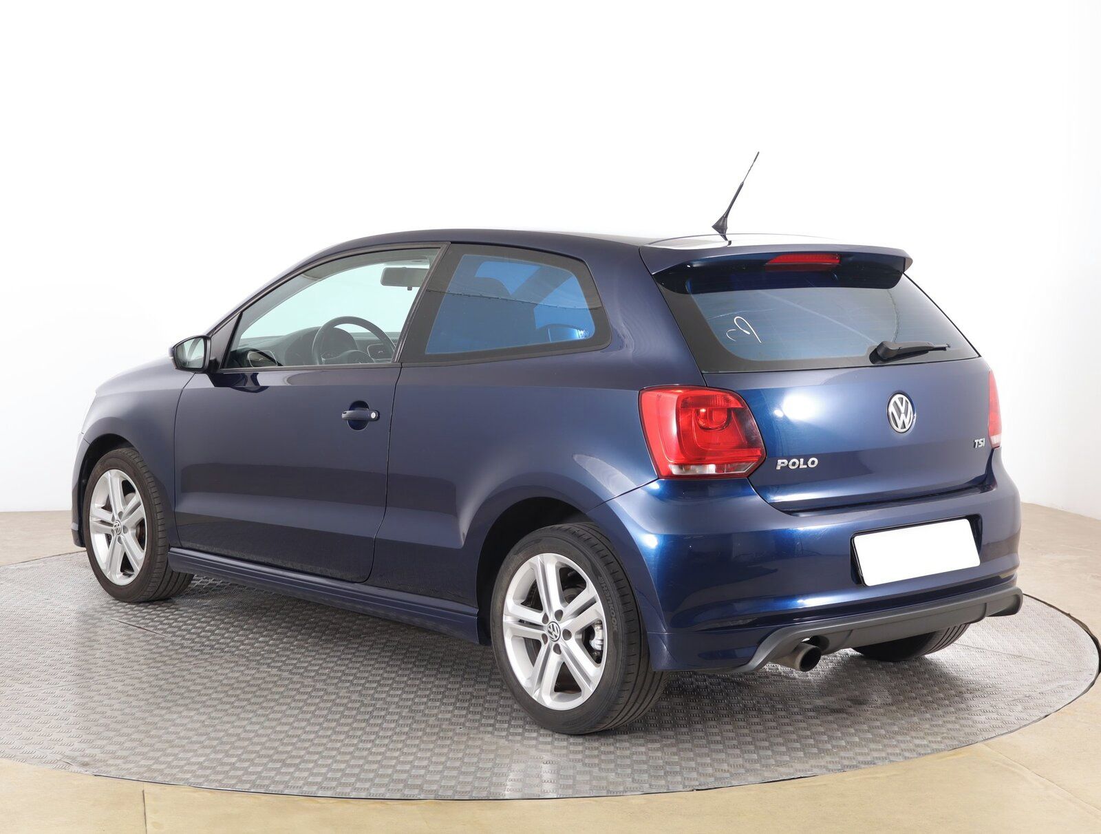 Volkswagen Polo, 1.2 TSI, Serv.kniha - fotka 4