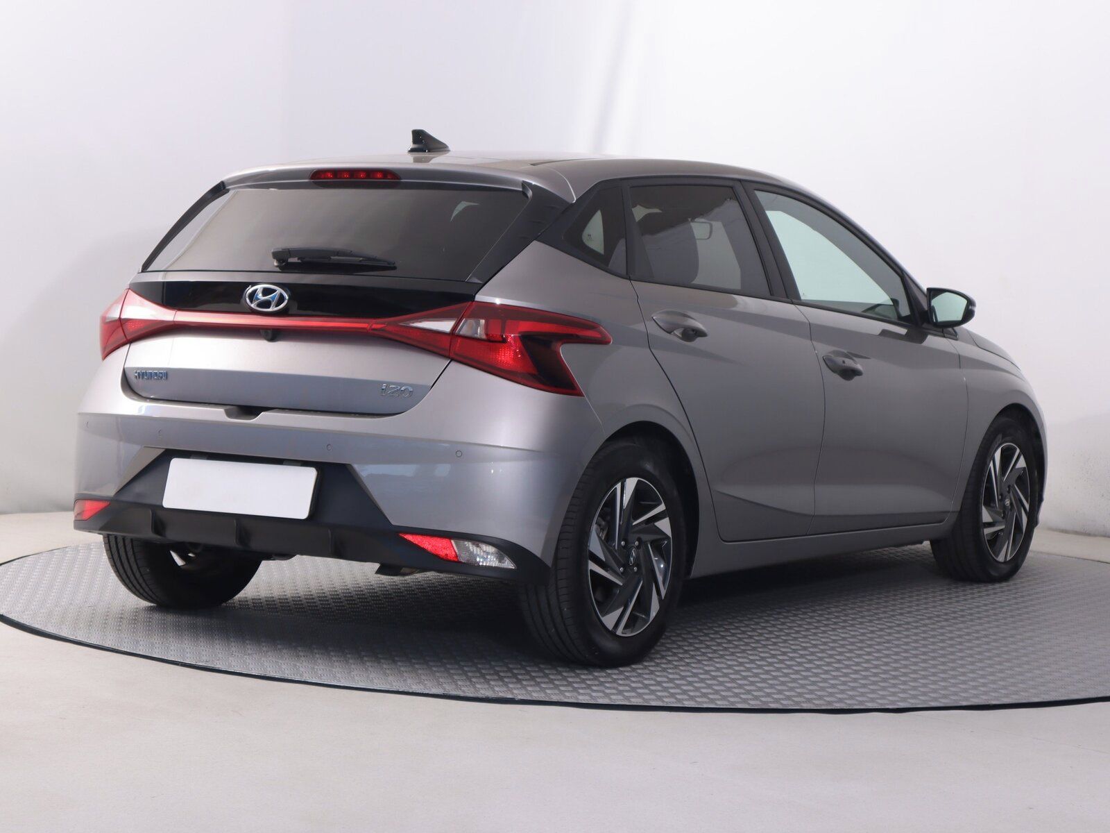 Hyundai i20, 1.0 T-GDI, Family, Automat - fotka 5