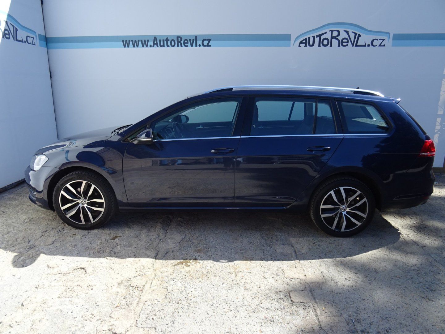 Volkswagen Golf, 1.4i,110kW,1maj,s.kniha,navi - fotka 6